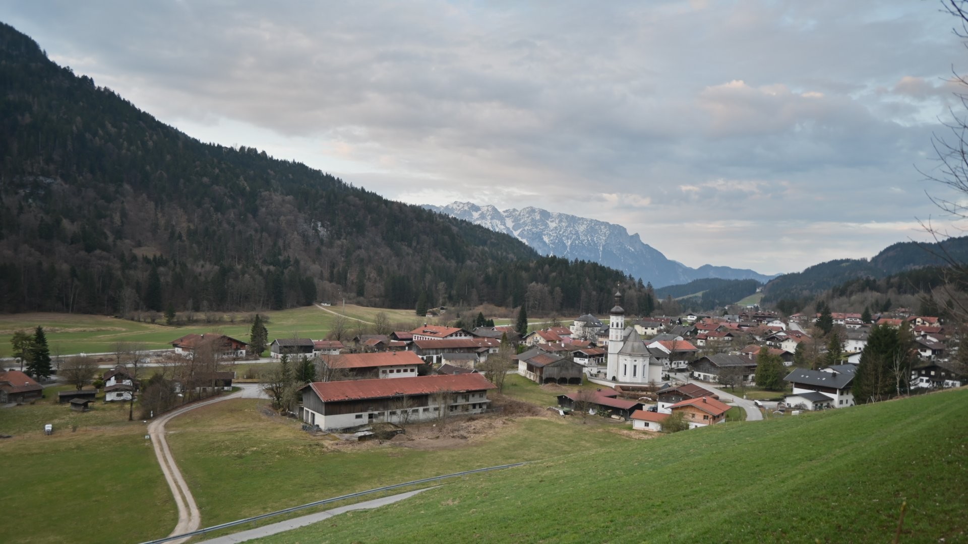 Archiv Foto Webcam Sachrang-Blick über Bergsteigerdorf