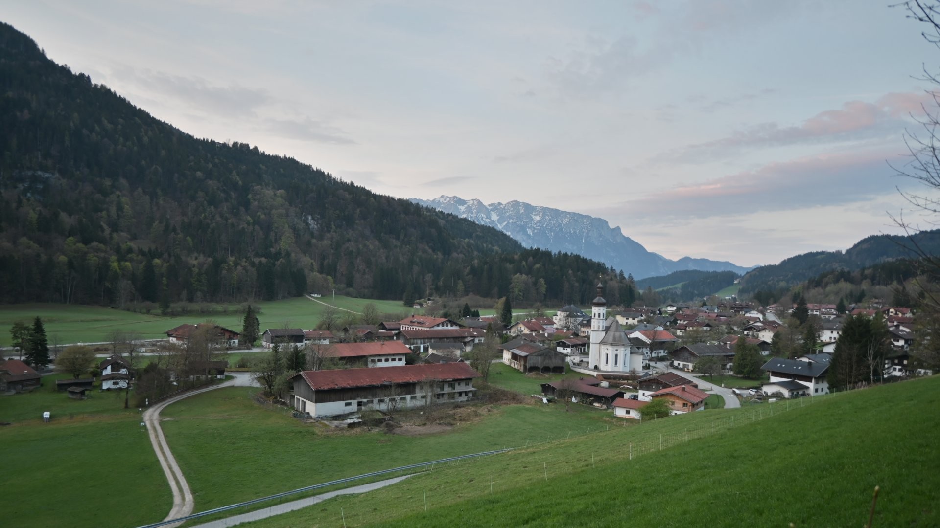 Archiv Foto Webcam Sachrang-Blick über Bergsteigerdorf
