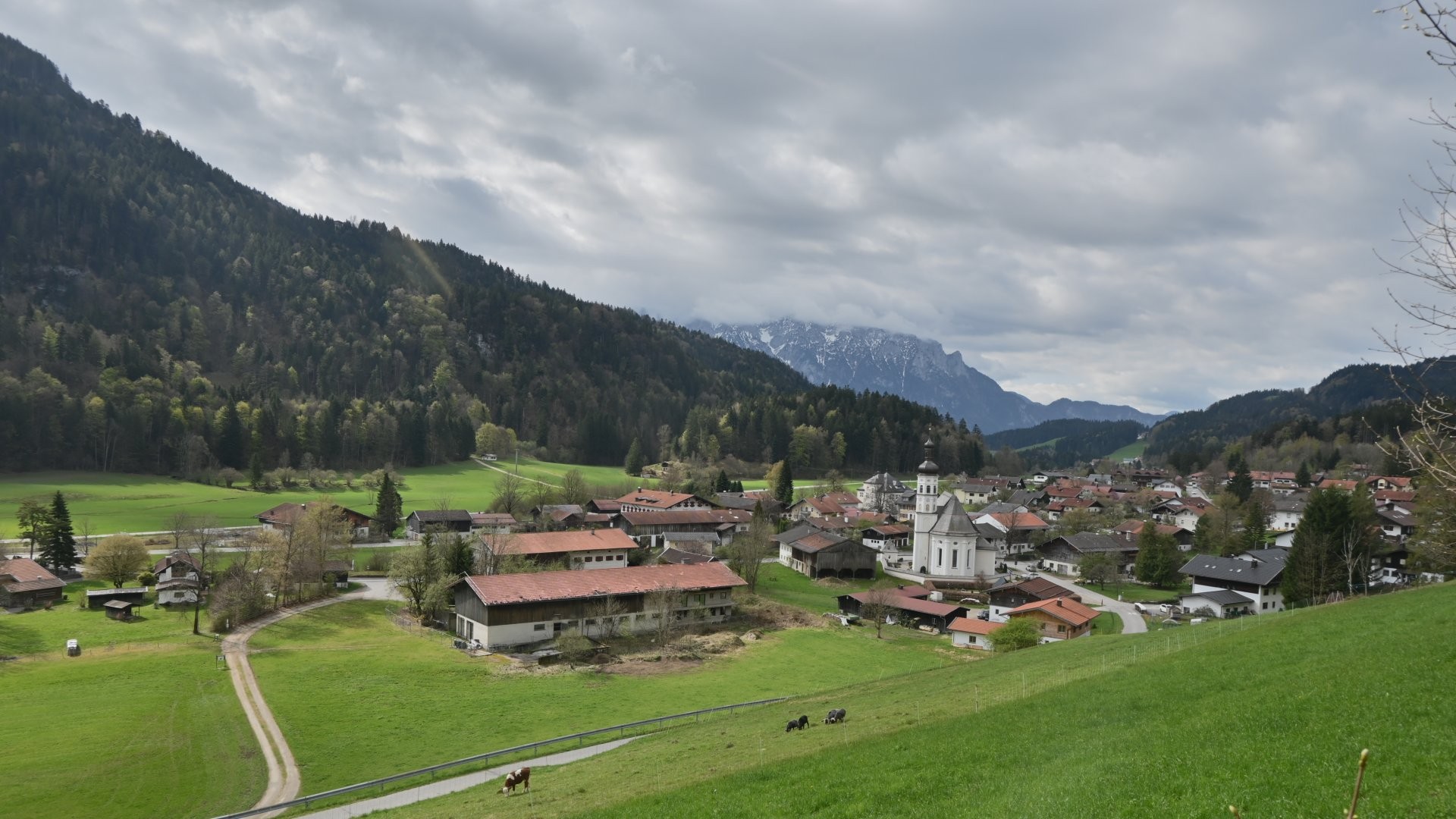 Archived image Webcam View to Sachrang