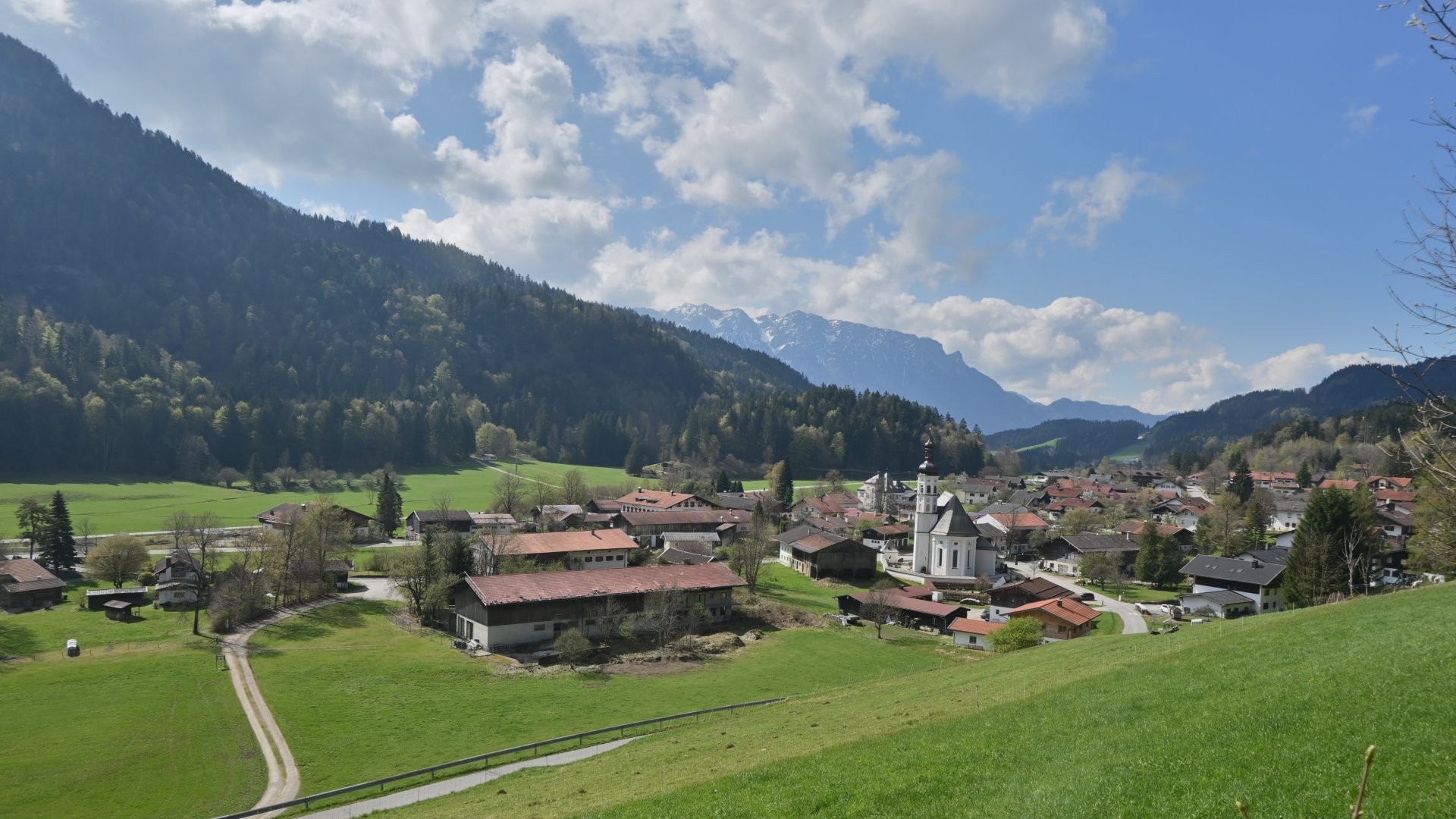 Archiv Foto Webcam Sachrang-Blick über Bergsteigerdorf