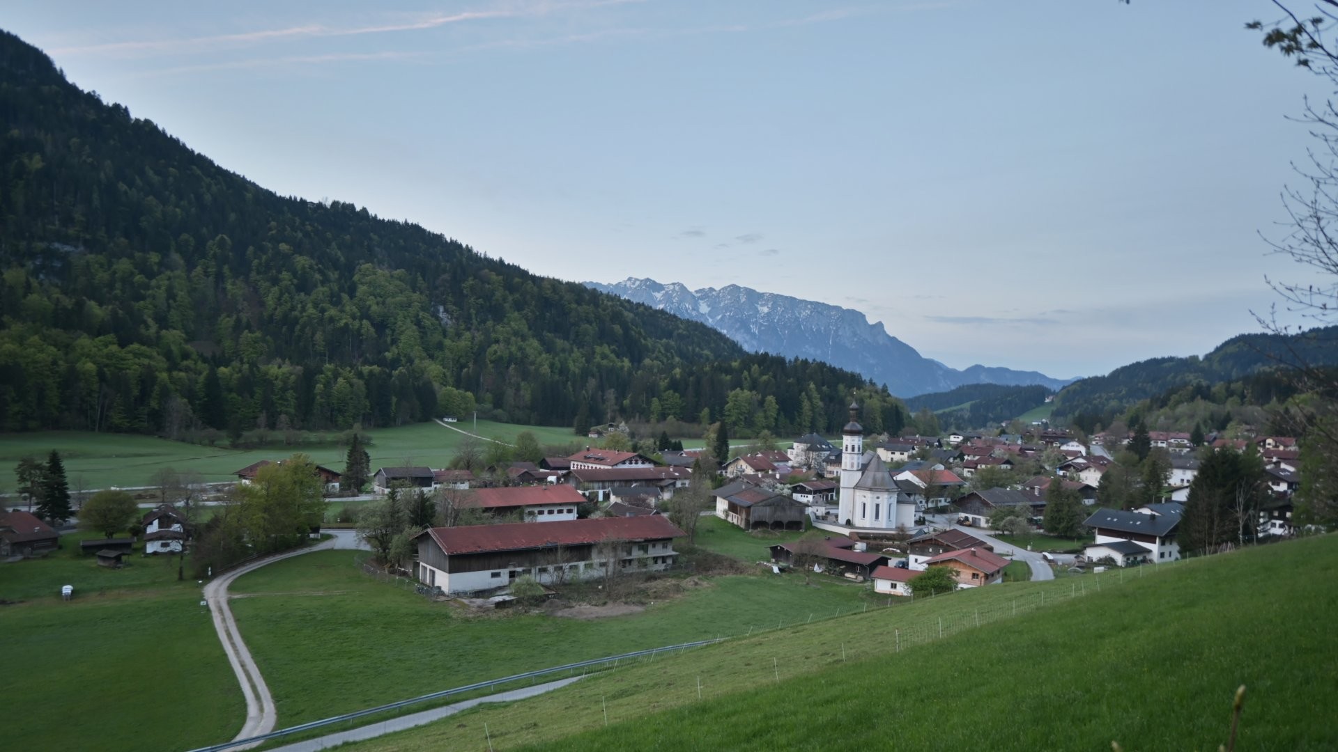 Archiv Foto Webcam Sachrang-Blick über Bergsteigerdorf