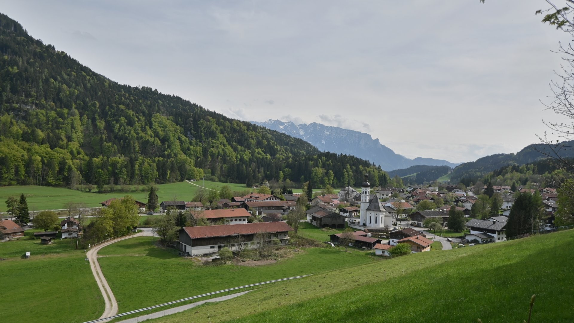 Archiv Foto Webcam Sachrang-Blick über Bergsteigerdorf
