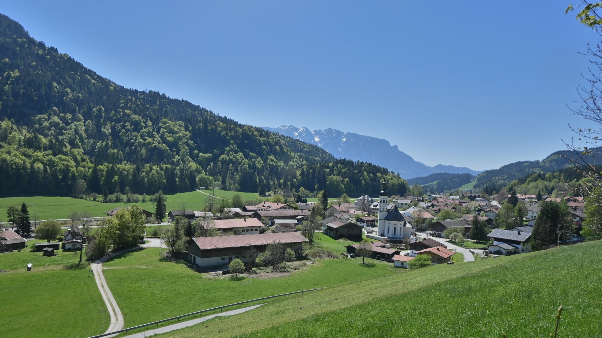 Archiv Foto Webcam Sachrang-Blick über Bergsteigerdorf