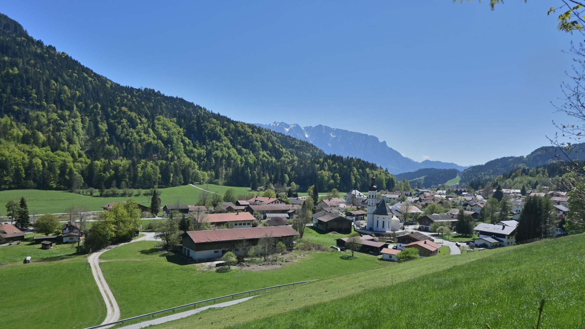 Archiv Foto Webcam Sachrang-Blick über Bergsteigerdorf