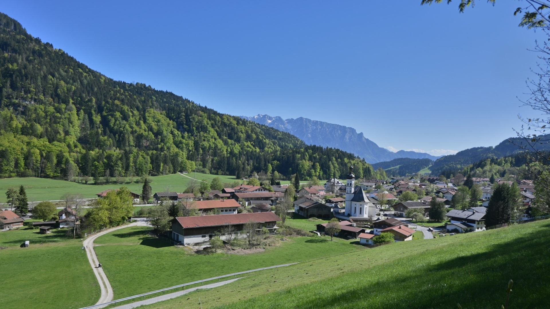 Archiv Foto Webcam Sachrang-Blick über Bergsteigerdorf