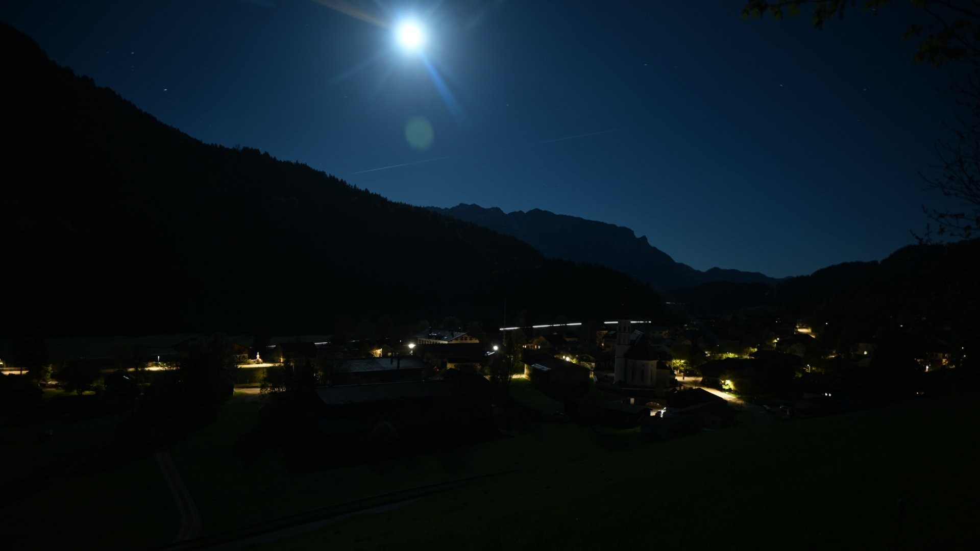 Archiv Foto Webcam Sachrang-Blick über Bergsteigerdorf