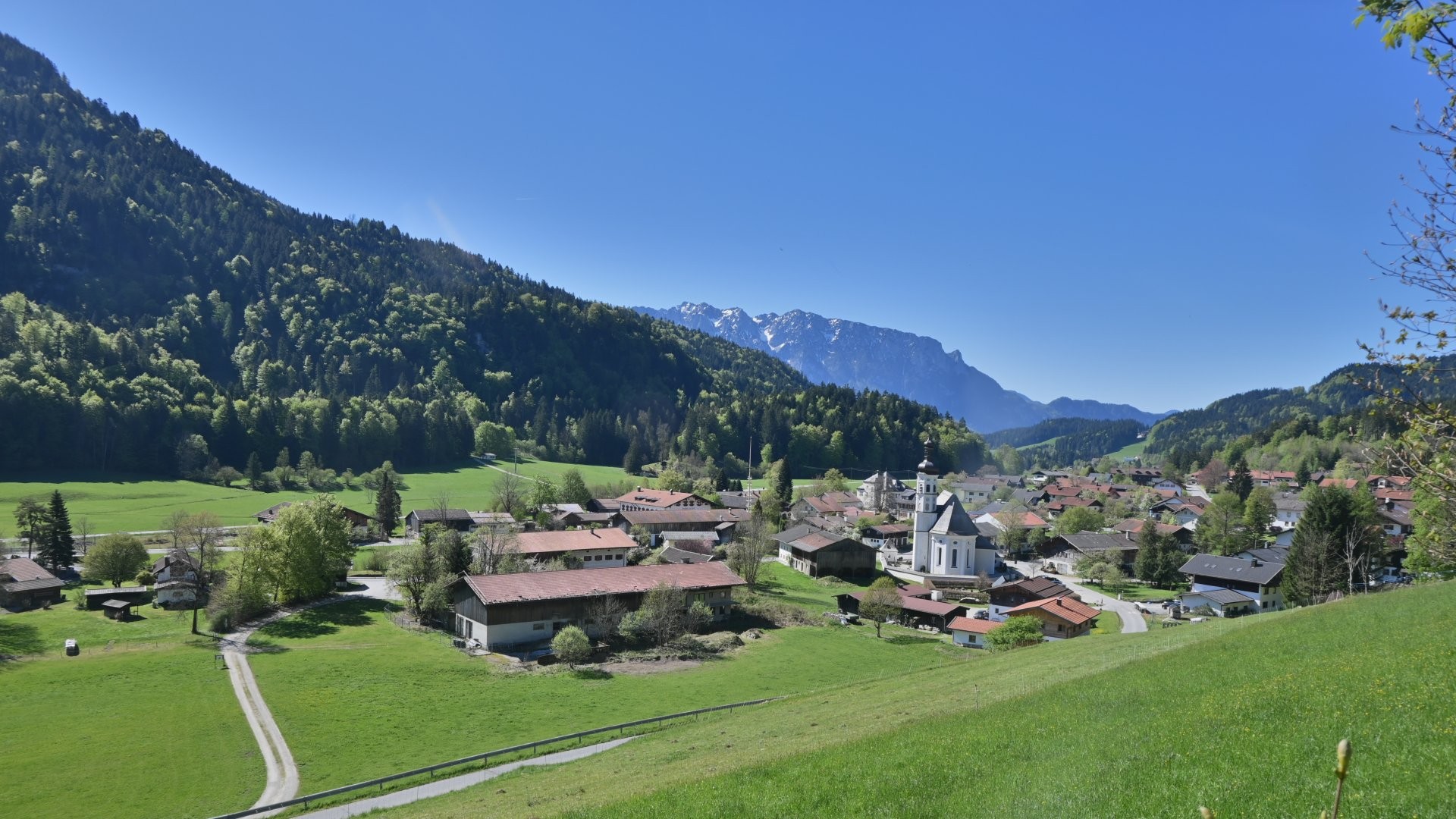 Archiv Foto Webcam Sachrang-Blick über Bergsteigerdorf