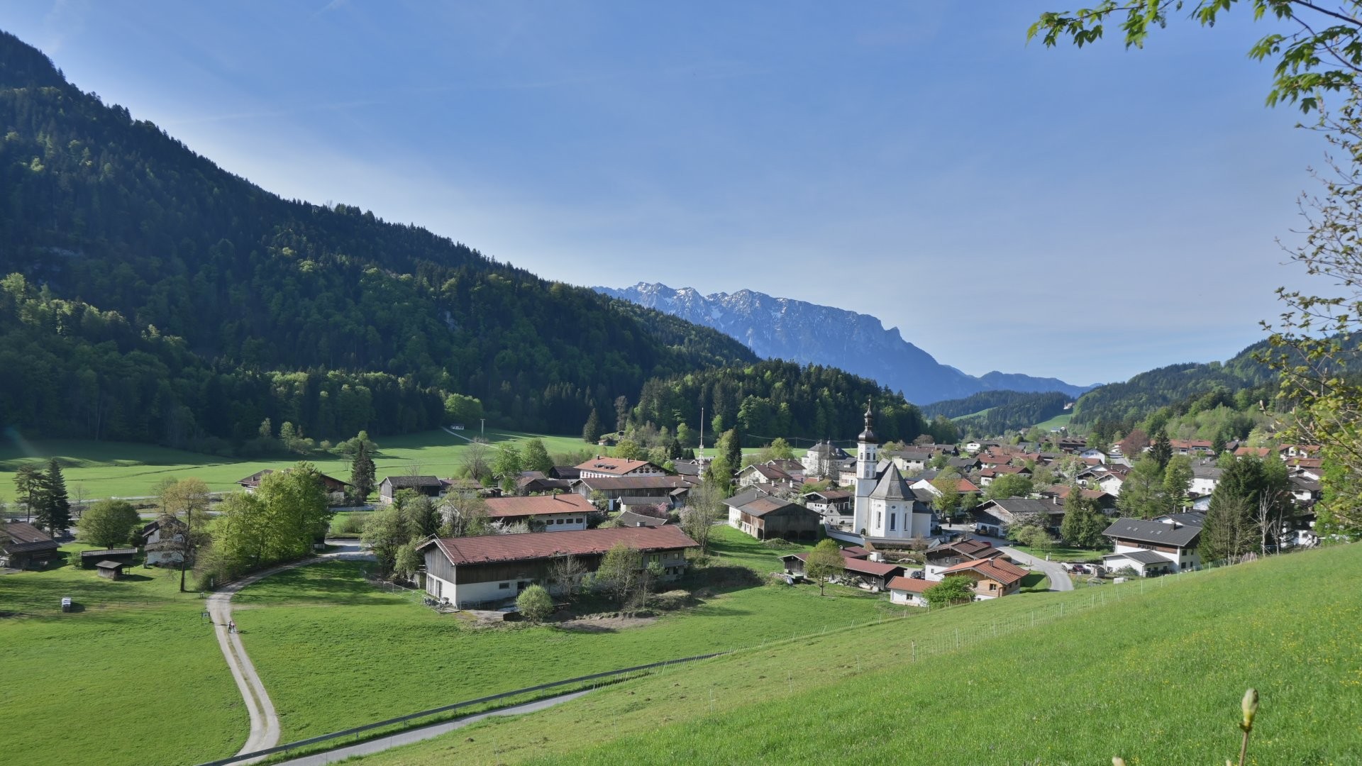 Archiv Foto Webcam Sachrang-Blick über Bergsteigerdorf