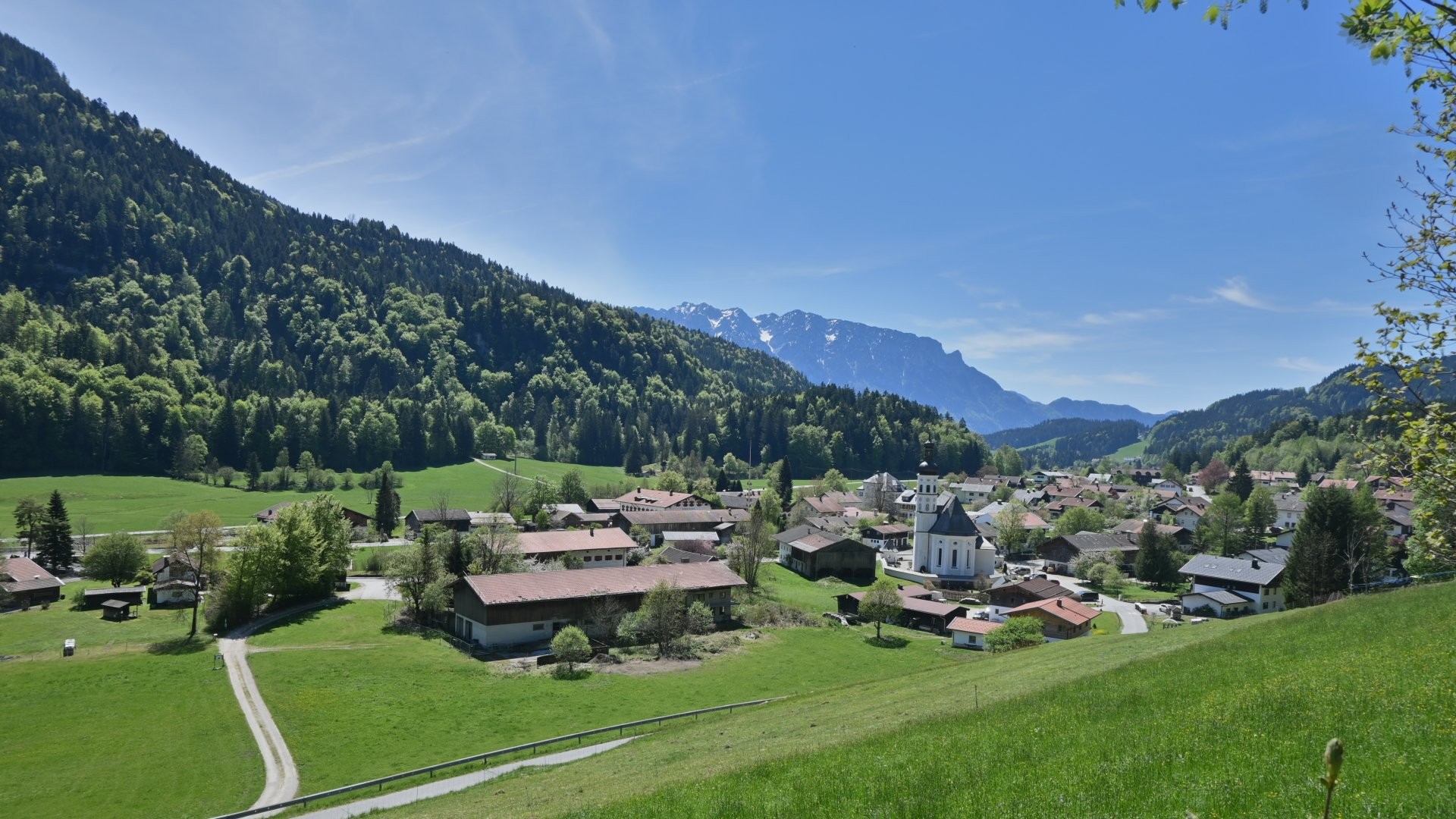 Archiv Foto Webcam Sachrang-Blick über Bergsteigerdorf