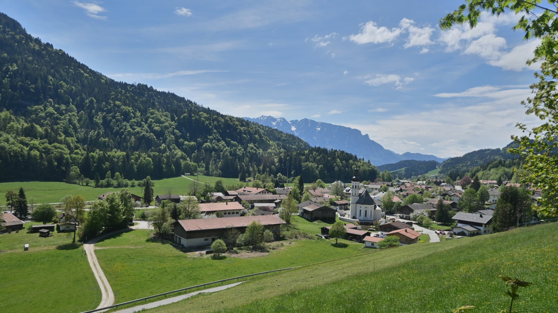 Archiv Foto Webcam Sachrang-Blick über Bergsteigerdorf