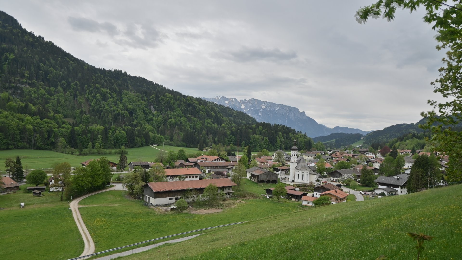 Archiv Foto Webcam Sachrang-Blick über Bergsteigerdorf