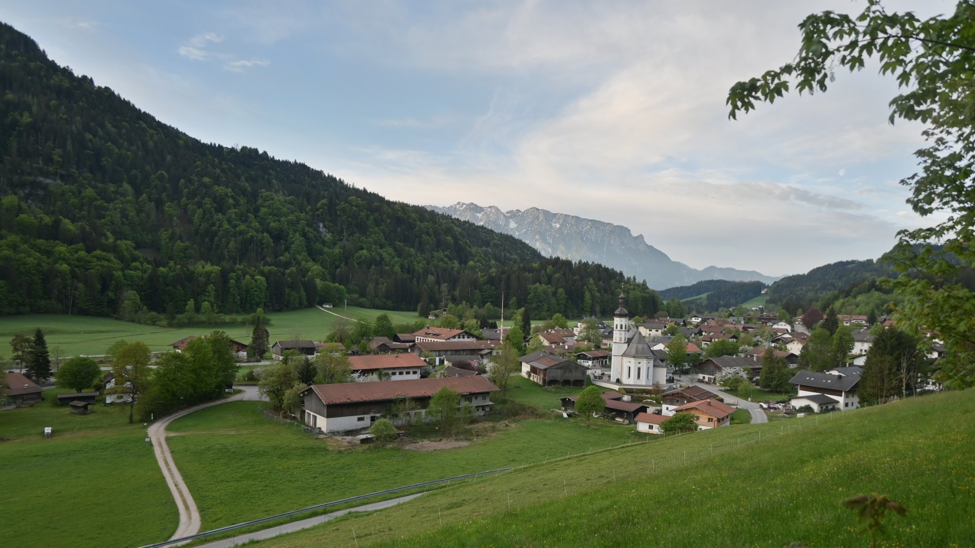 Archiv Foto Webcam Sachrang-Blick über Bergsteigerdorf
