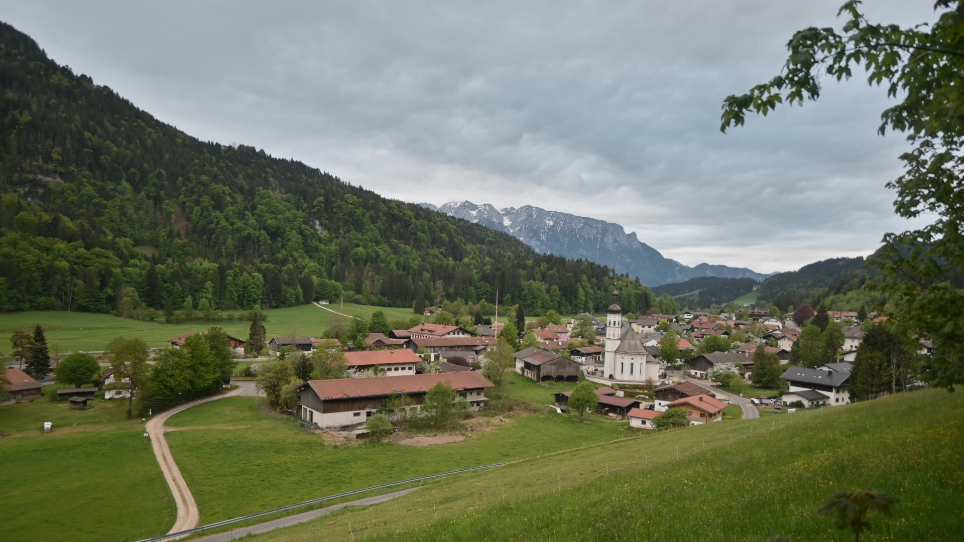 Archiv Foto Webcam Sachrang-Blick über Bergsteigerdorf