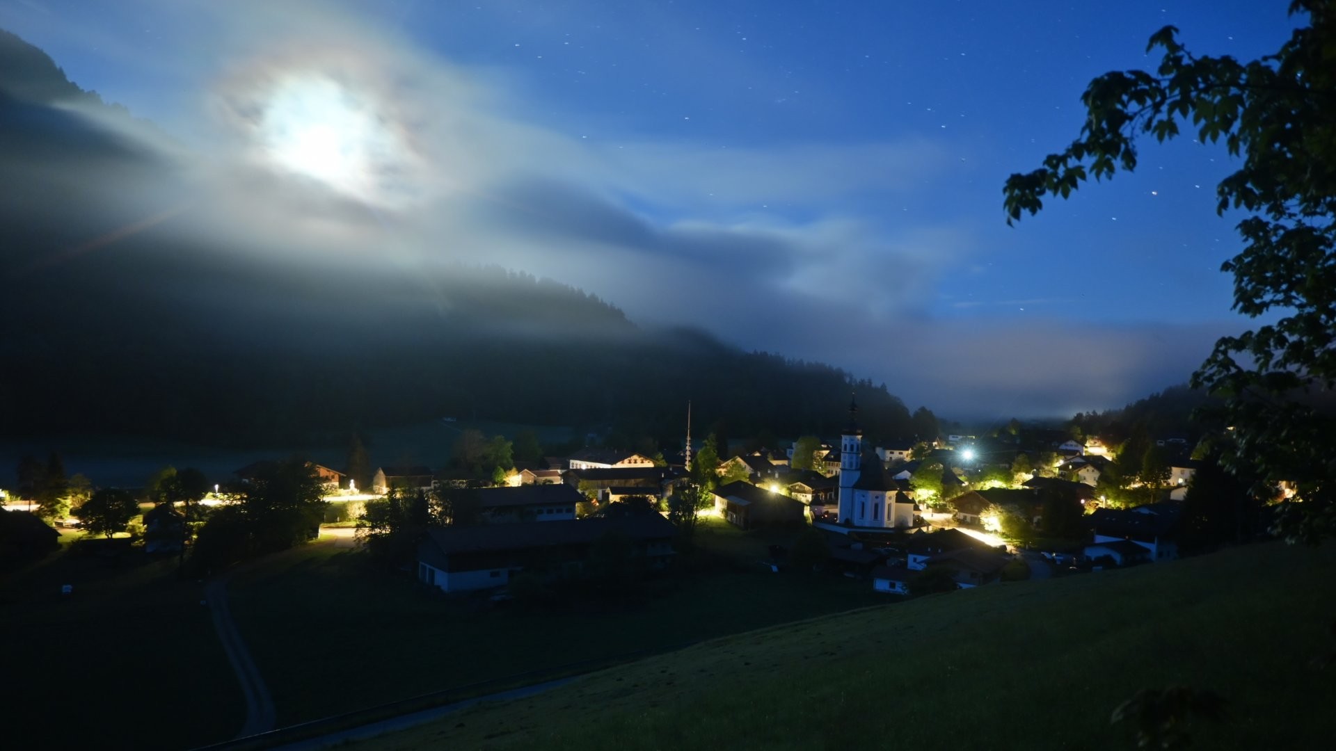 Archiv Foto Webcam Sachrang-Blick über Bergsteigerdorf