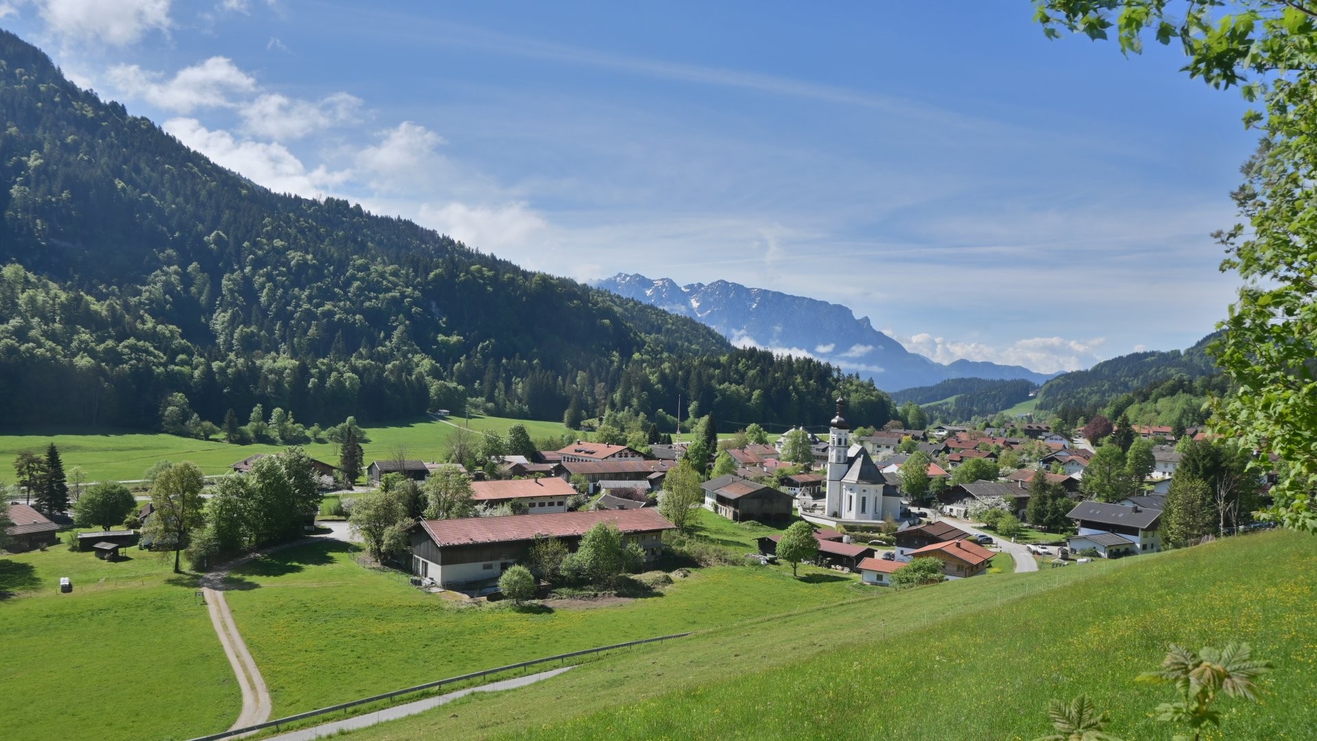 Archiv Foto Webcam Sachrang-Blick über Bergsteigerdorf