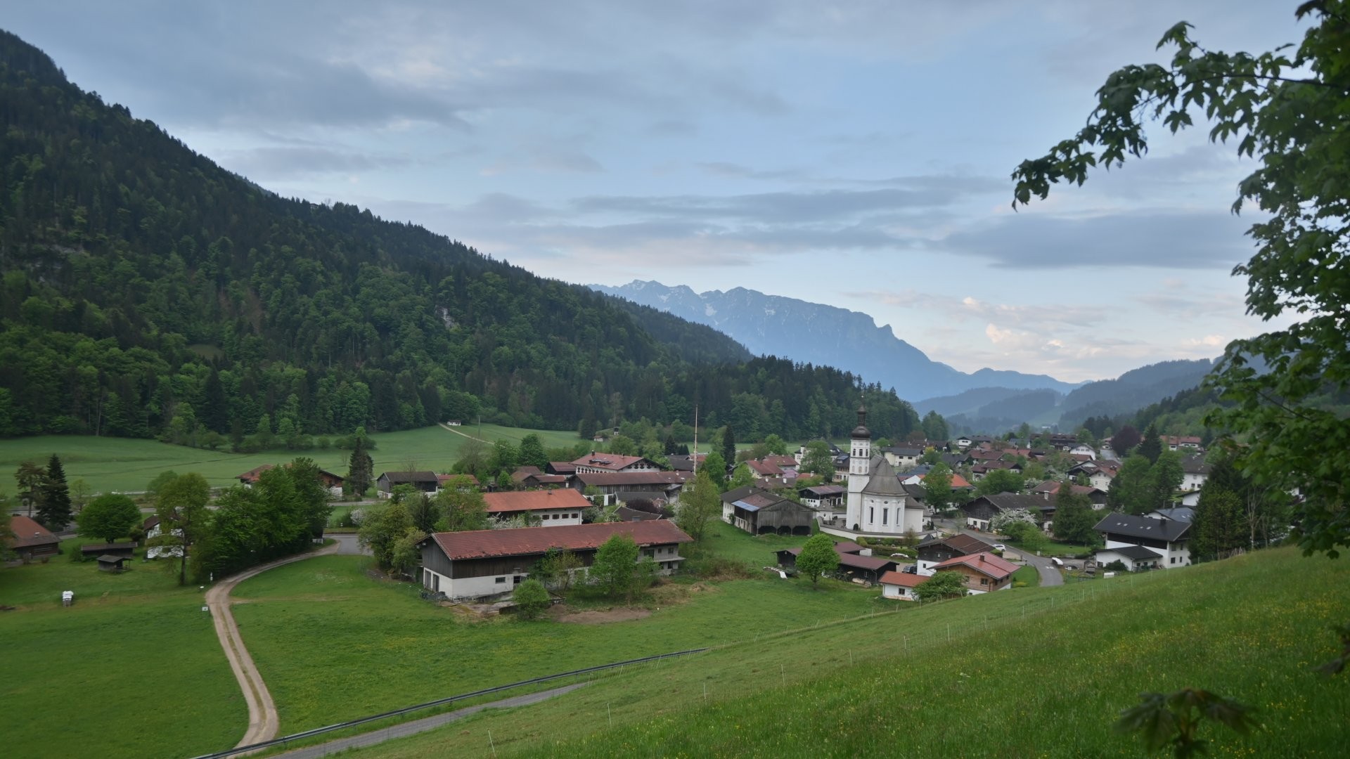 Archiv Foto Webcam Sachrang-Blick über Bergsteigerdorf