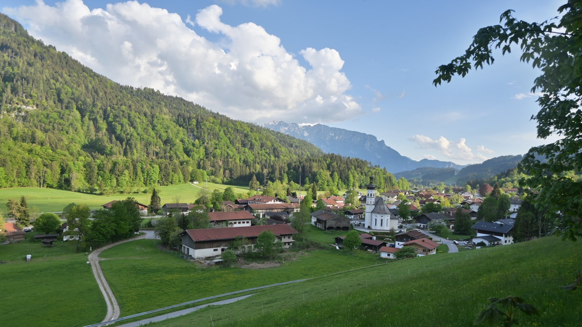 Archiv Foto Webcam Sachrang-Blick über Bergsteigerdorf