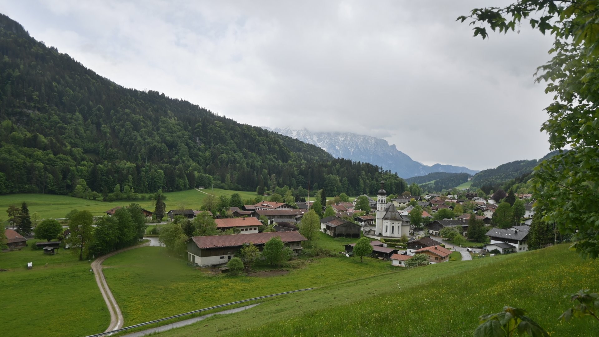 Archiv Foto Webcam Sachrang-Blick über Bergsteigerdorf