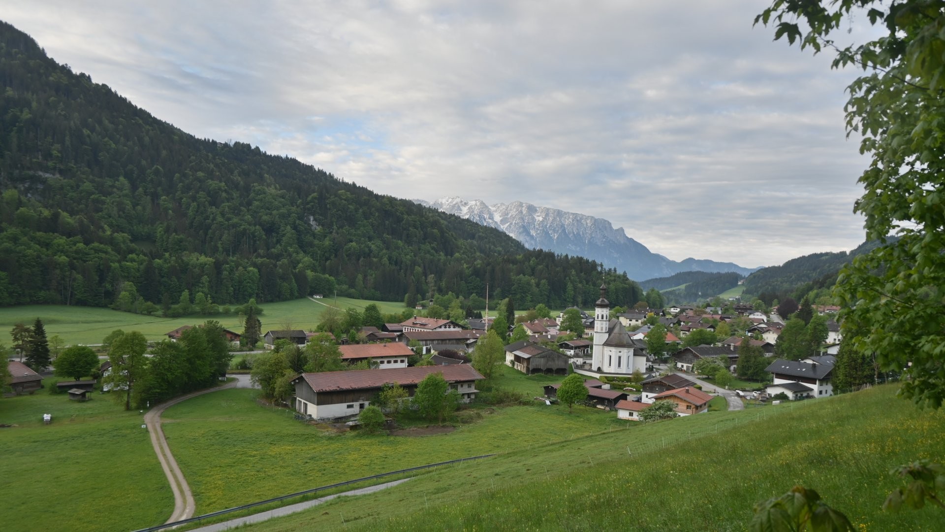 Archiv Foto Webcam Sachrang-Blick über Bergsteigerdorf