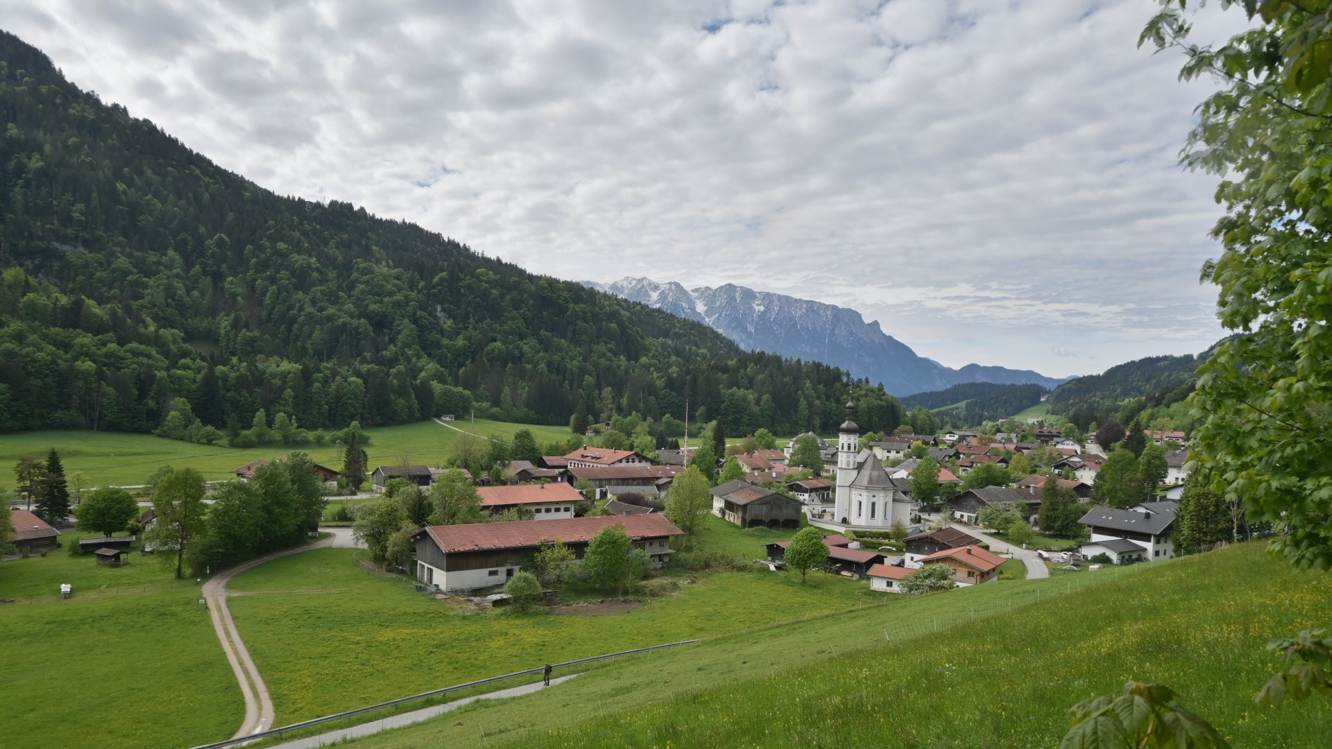 Archiv Foto Webcam Sachrang-Blick über Bergsteigerdorf