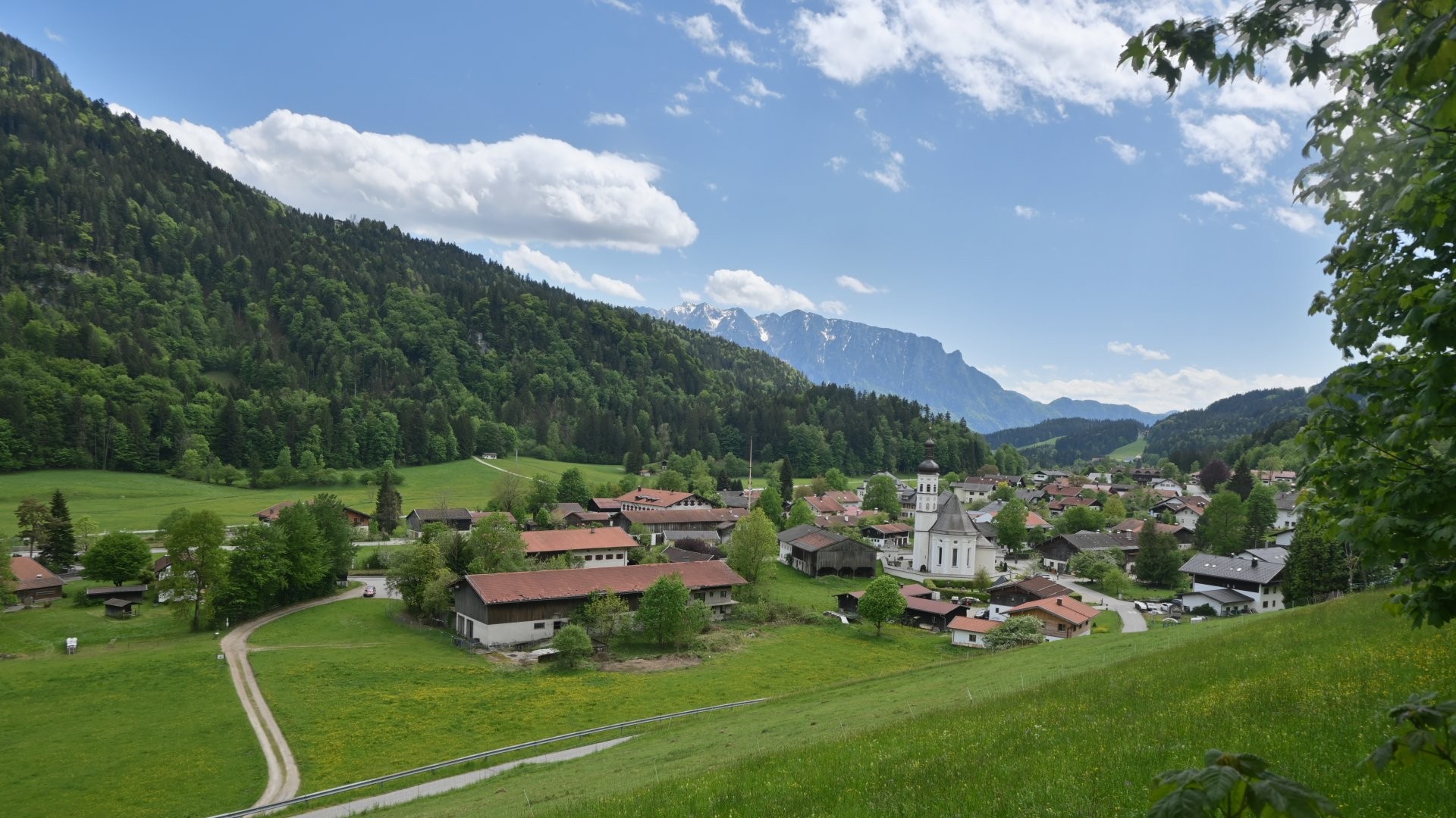 Archiv Foto Webcam Sachrang-Blick über Bergsteigerdorf