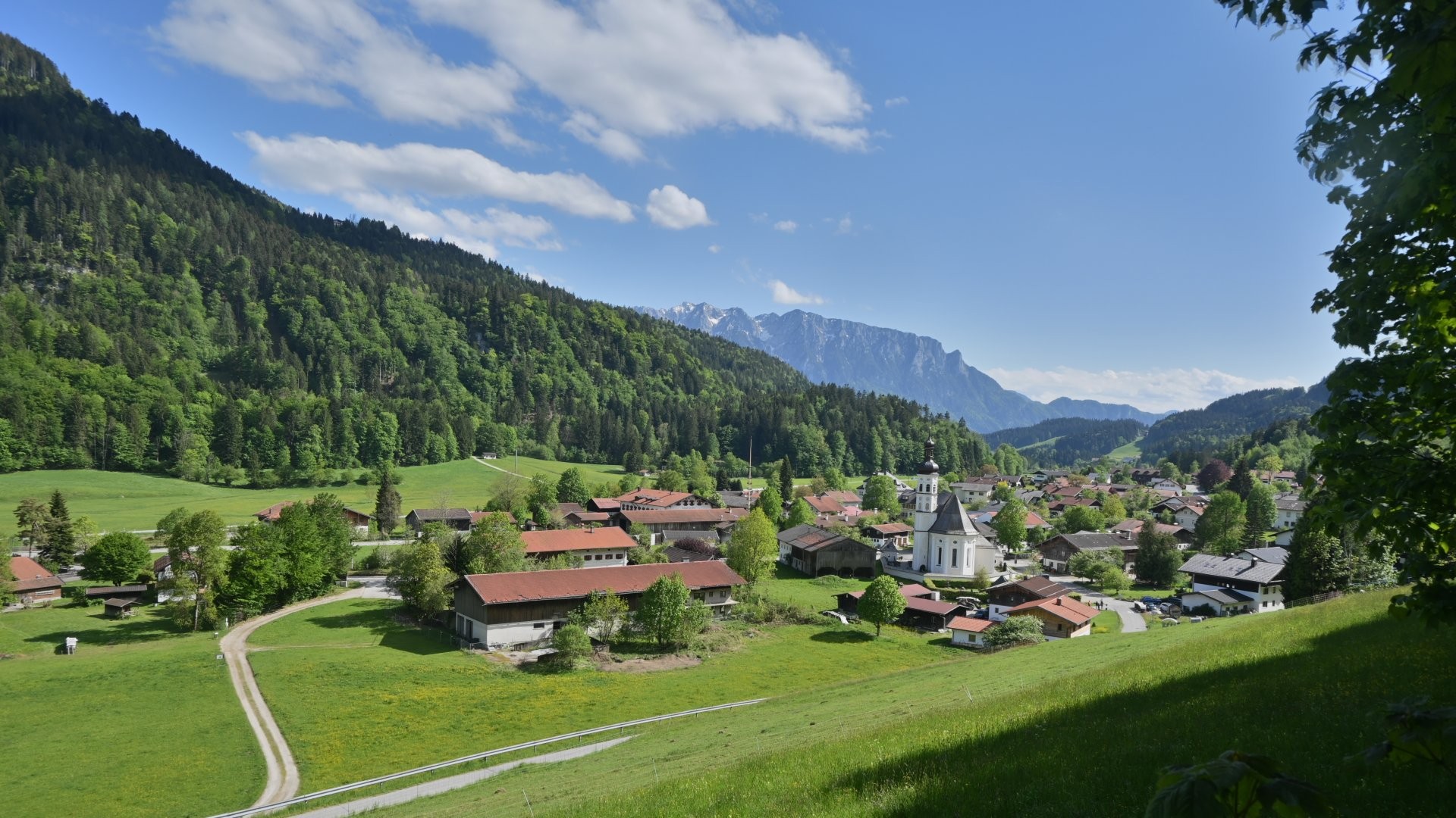 Archiv Foto Webcam Sachrang-Blick über Bergsteigerdorf