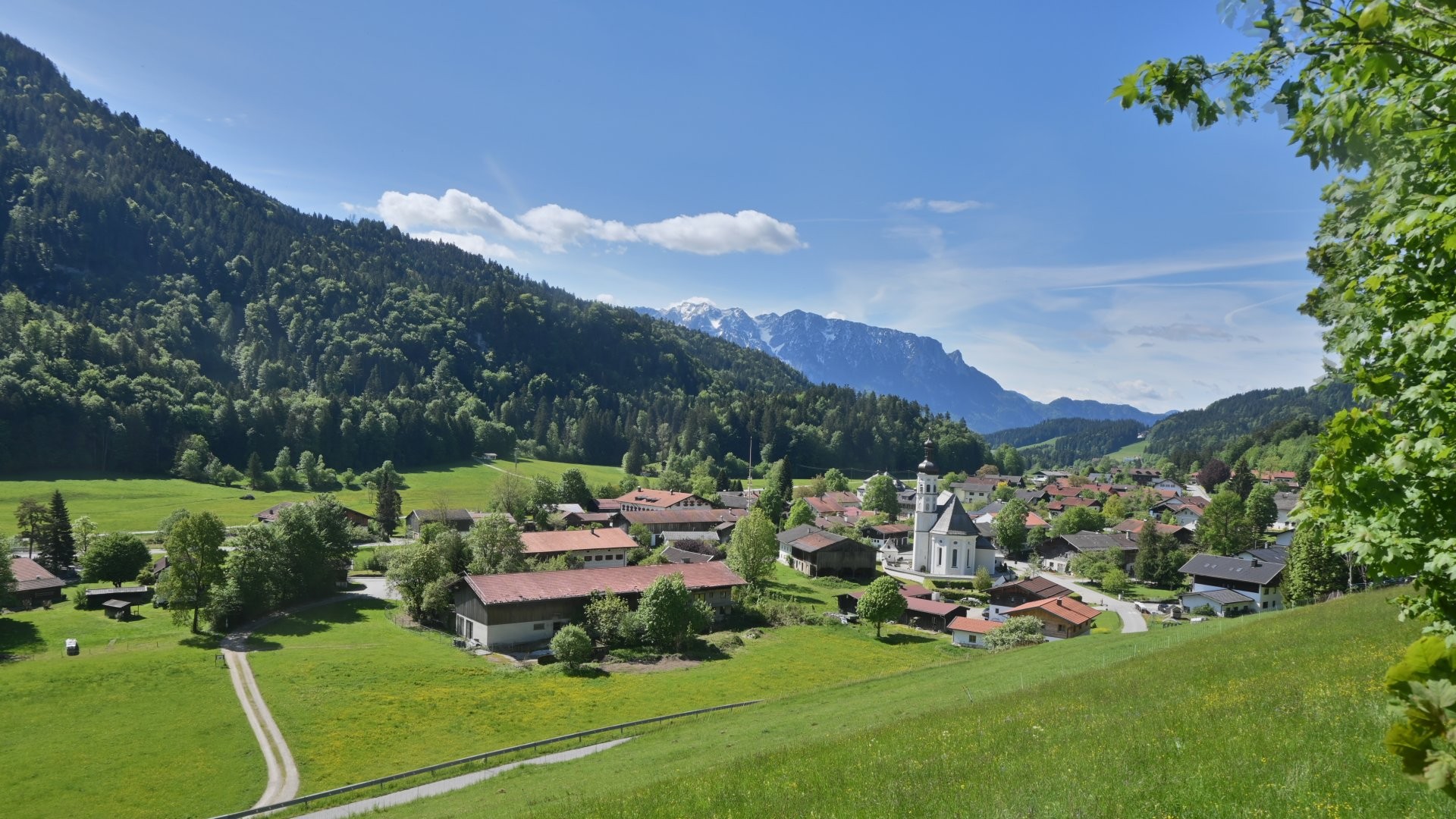 Archiv Foto Webcam Sachrang-Blick über Bergsteigerdorf