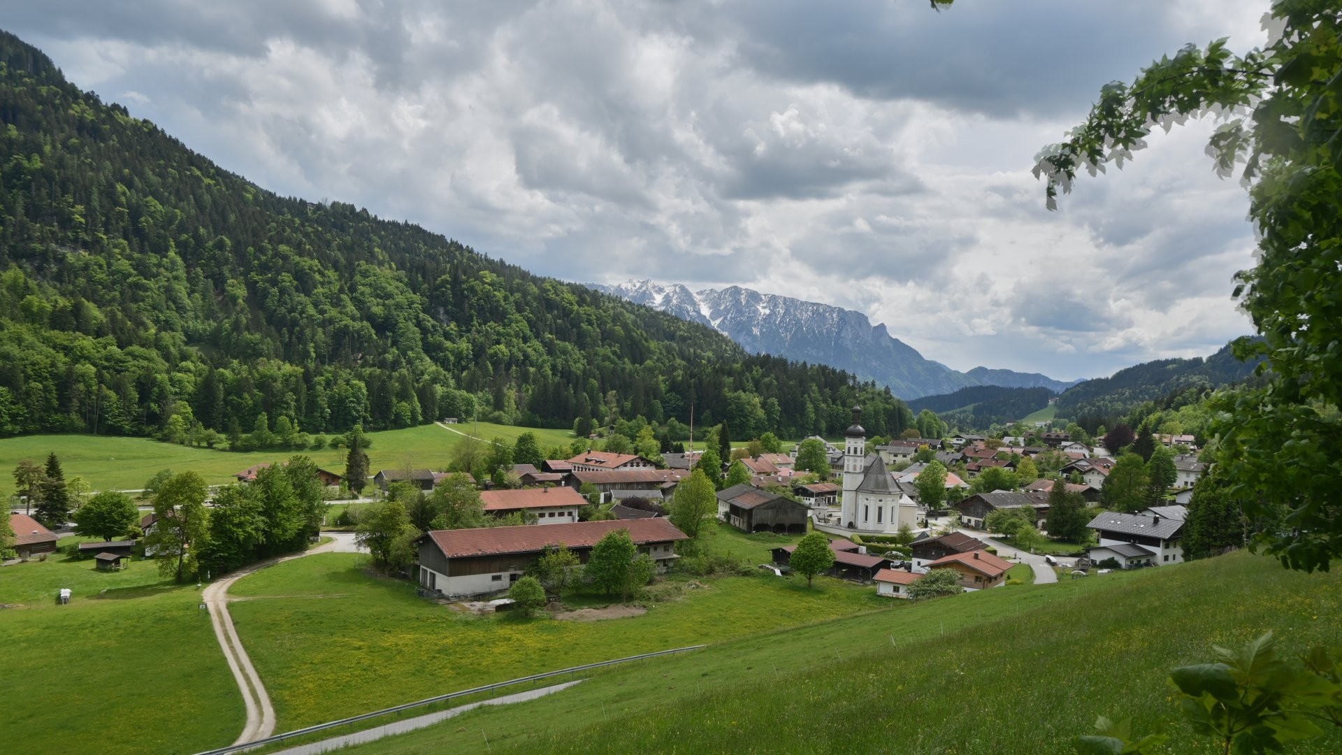 Archiv Foto Webcam Sachrang-Blick über Bergsteigerdorf