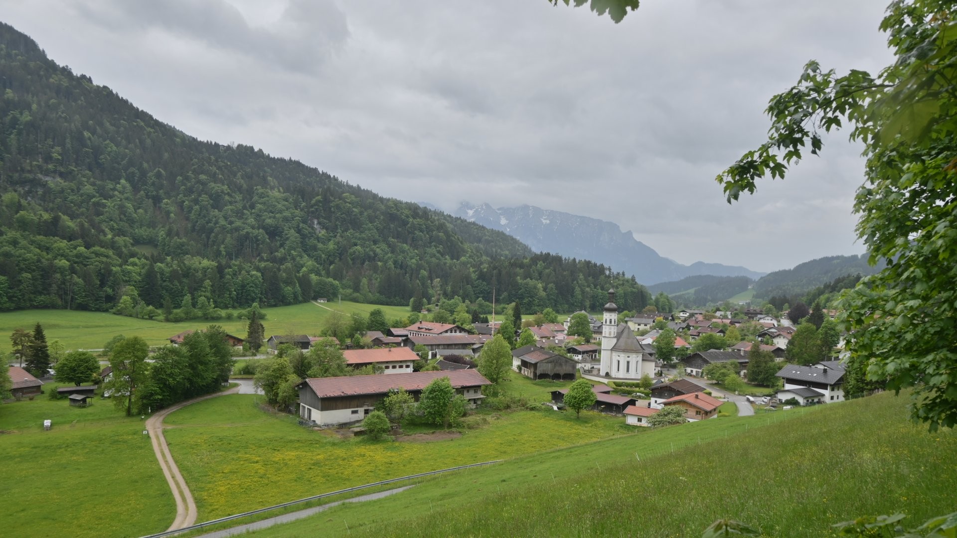 Archiv Foto Webcam Sachrang-Blick über Bergsteigerdorf