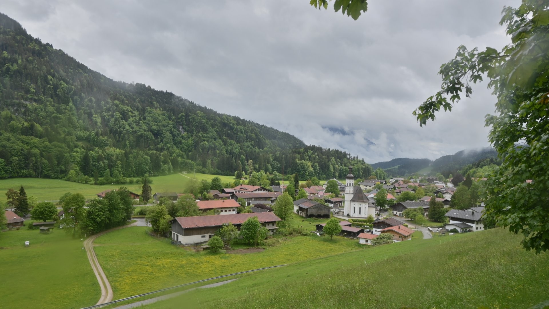 Archiv Foto Webcam Sachrang-Blick über Bergsteigerdorf