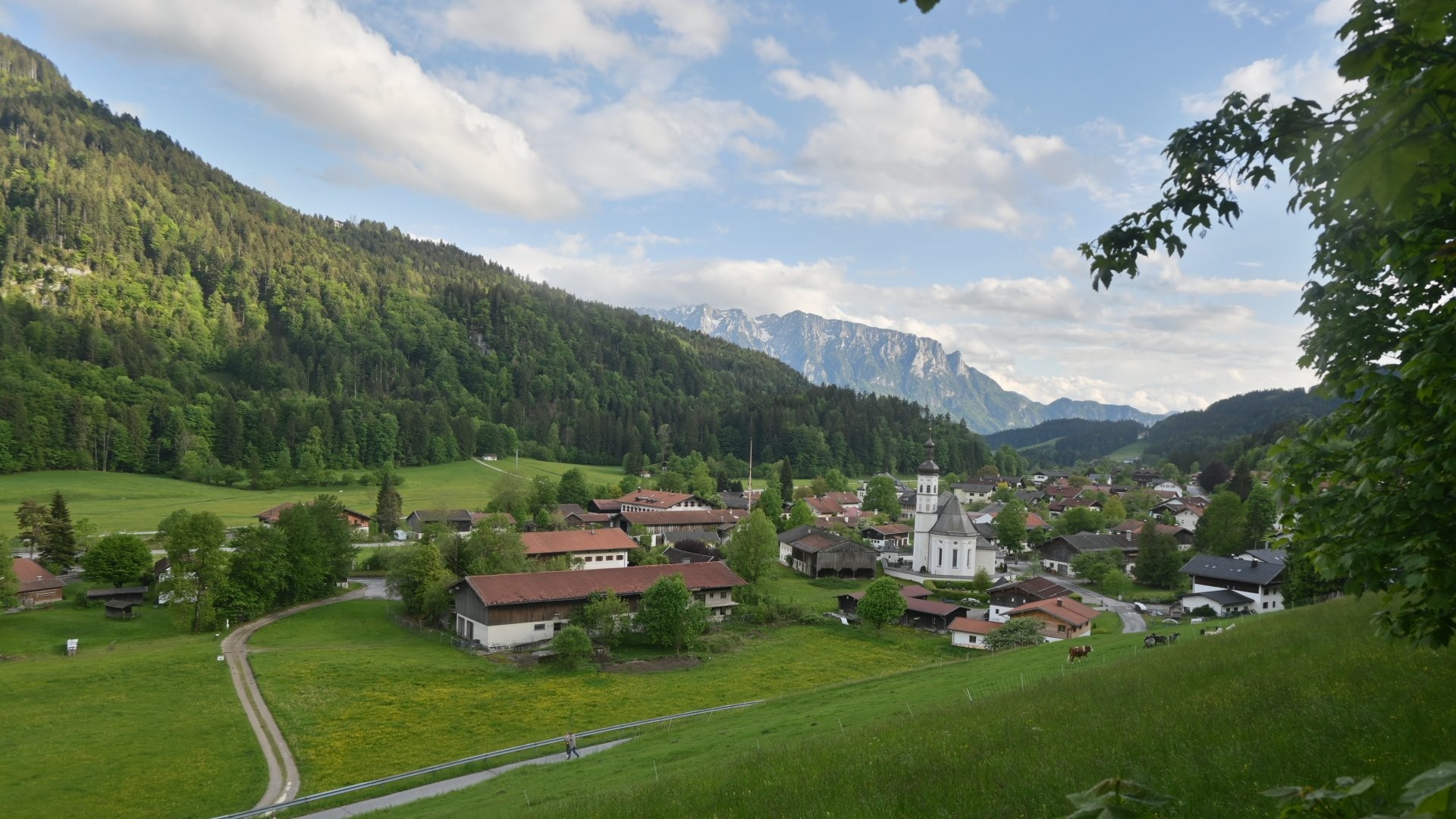 Archiv Foto Webcam Sachrang-Blick über Bergsteigerdorf