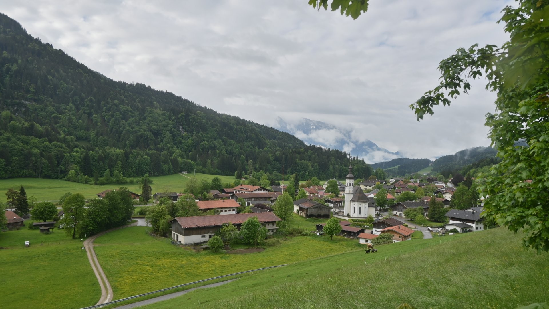 Archiv Foto Webcam Sachrang-Blick über Bergsteigerdorf