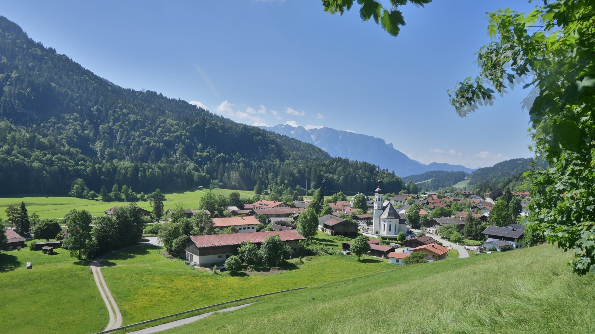 Archiv Foto Webcam Sachrang-Blick über Bergsteigerdorf