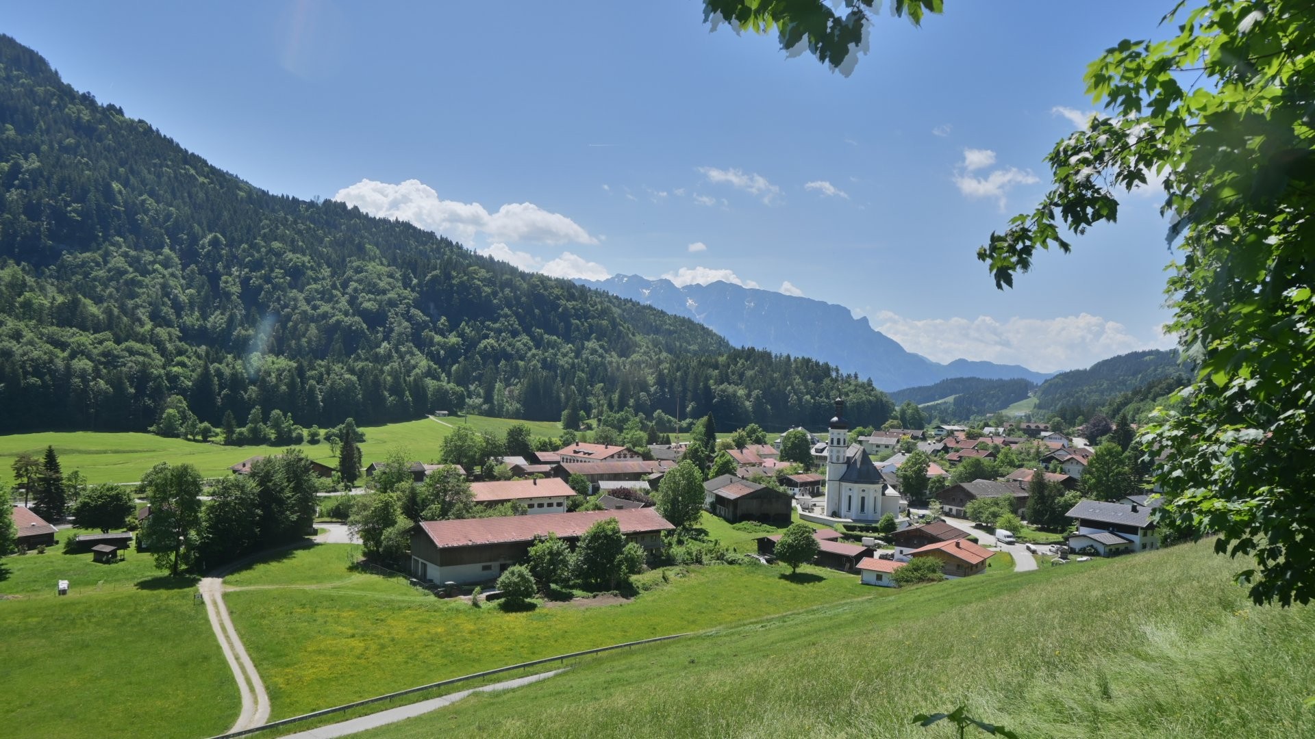 Archiv Foto Webcam Sachrang-Blick über Bergsteigerdorf
