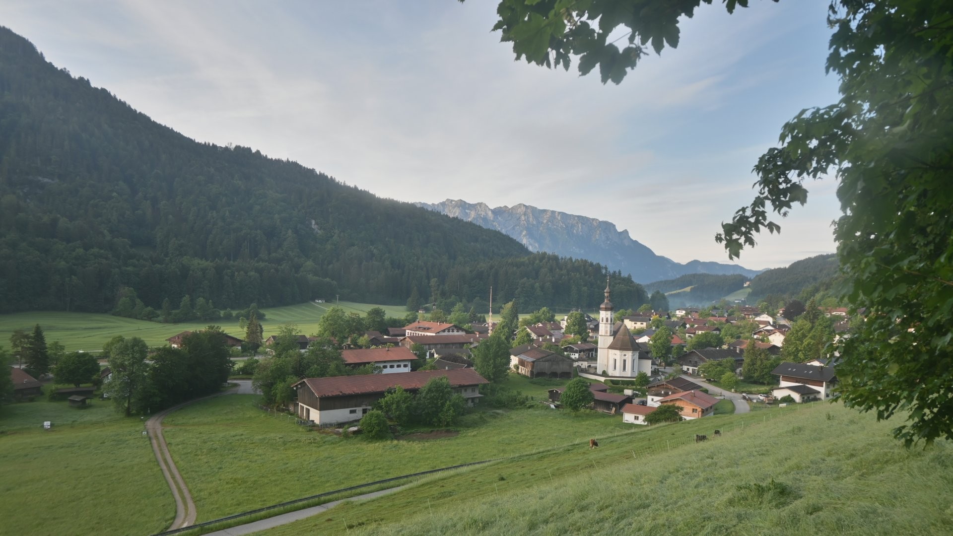 Archiv Foto Webcam Sachrang-Blick über Bergsteigerdorf