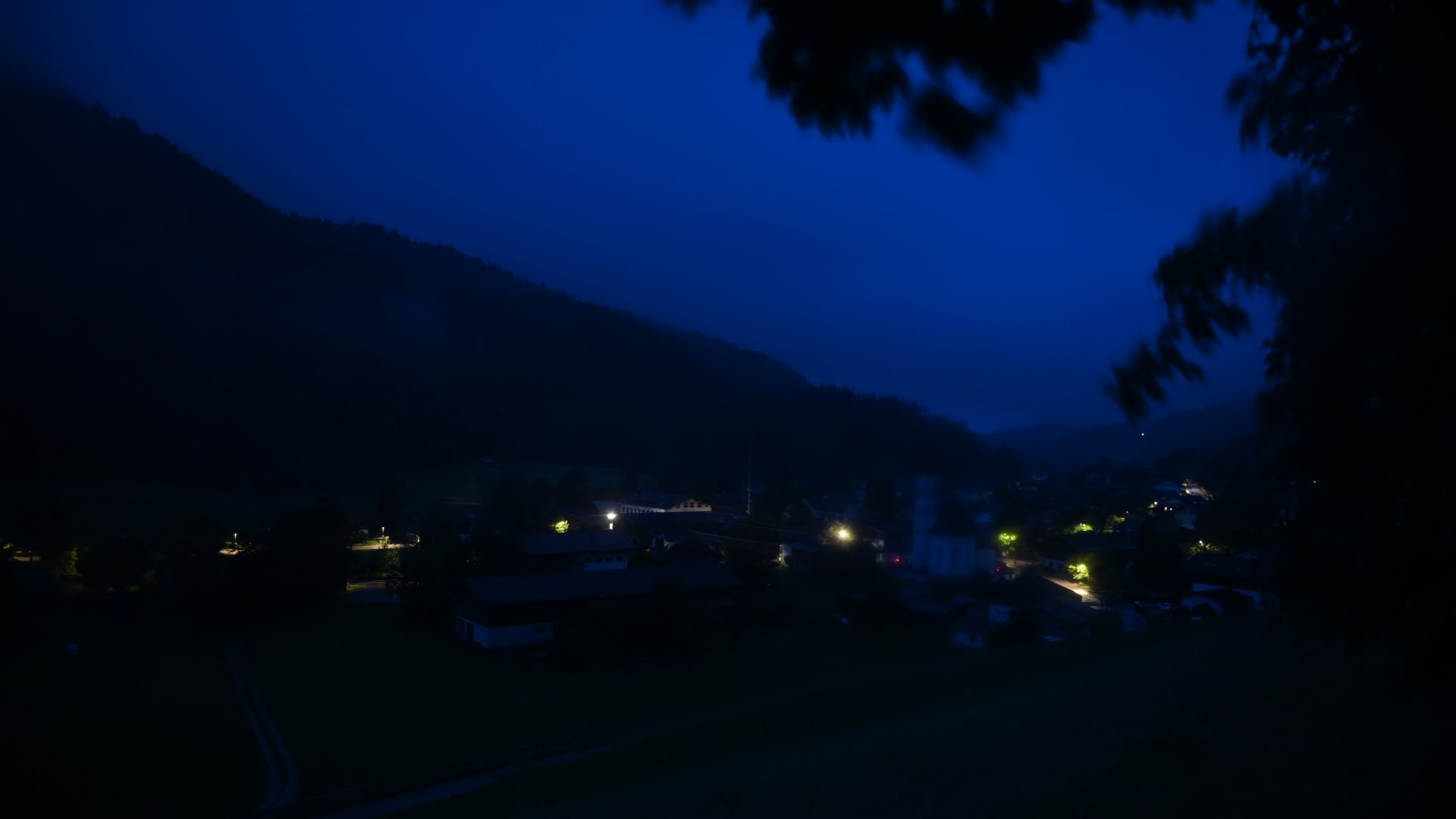 Archiv Foto Webcam Sachrang-Blick über Bergsteigerdorf