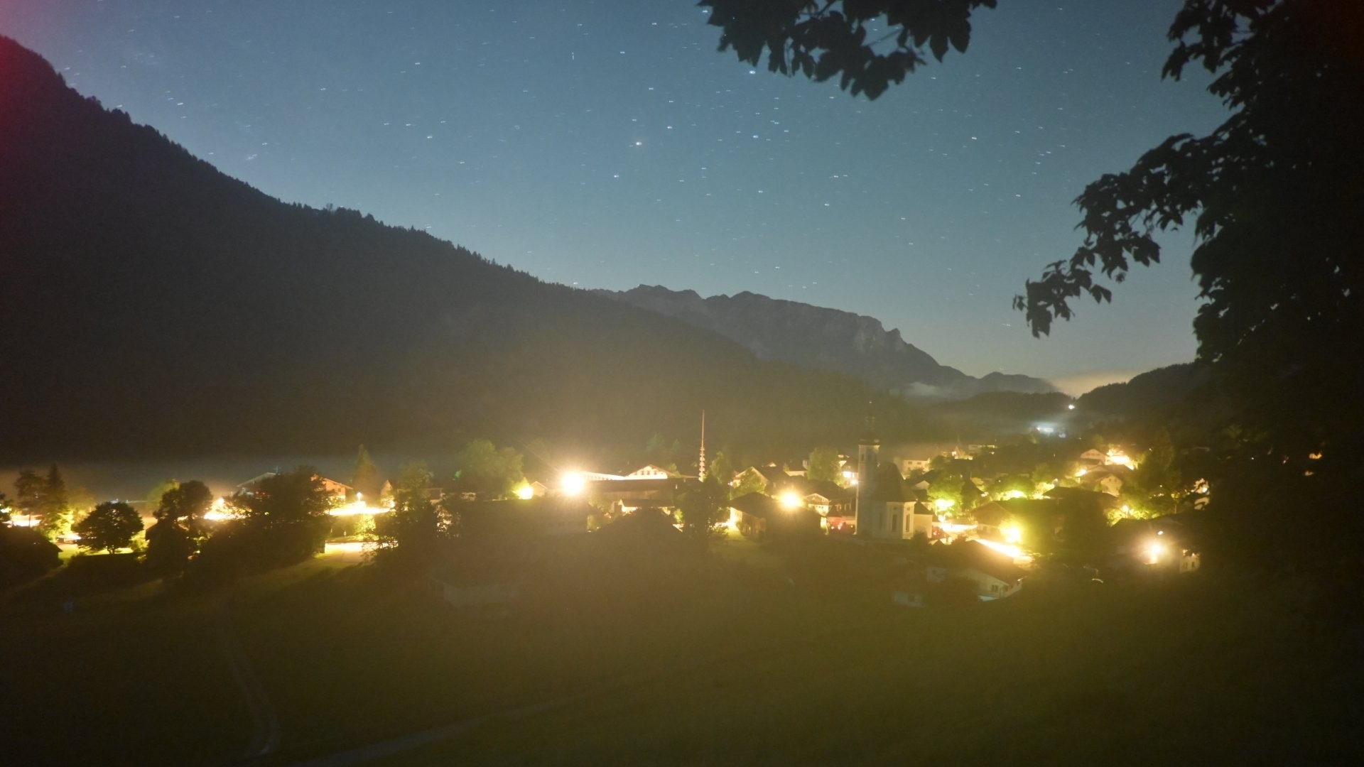 Archiv Foto Webcam Sachrang-Blick über Bergsteigerdorf