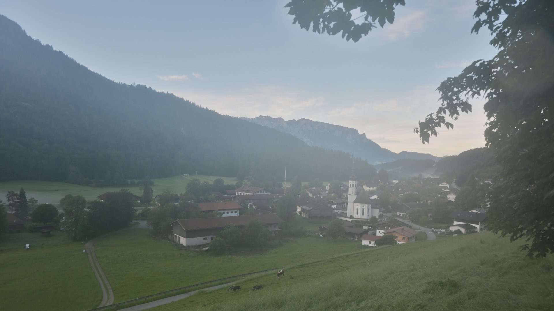 Archiv Foto Webcam Sachrang-Blick über Bergsteigerdorf