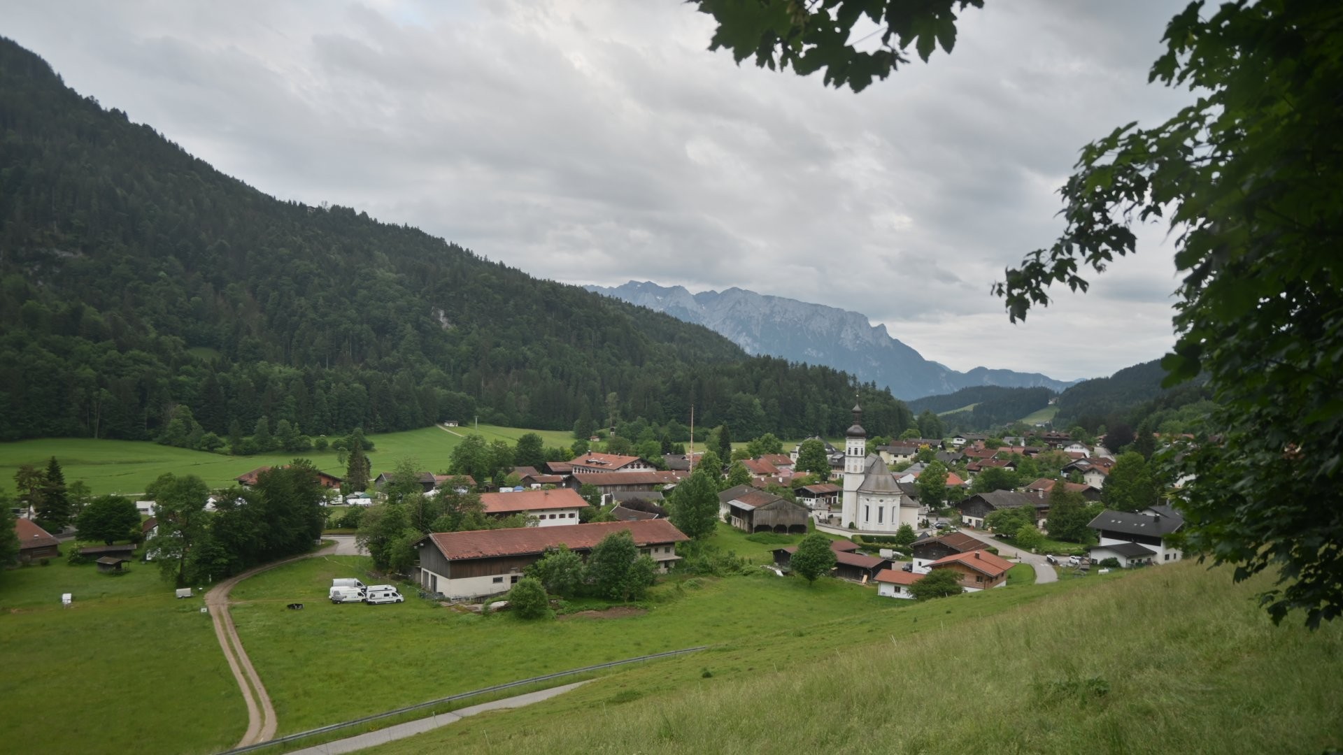 Archiv Foto Webcam Sachrang-Blick über Bergsteigerdorf