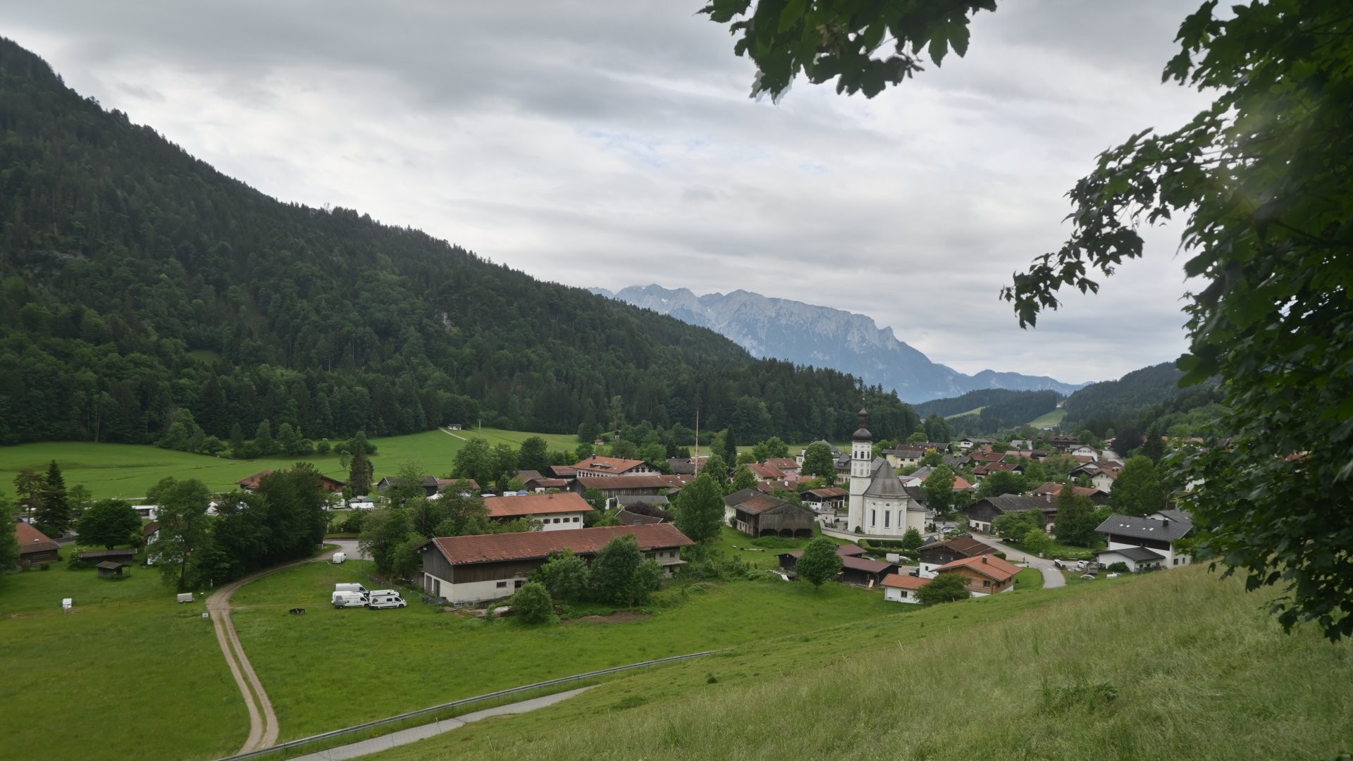 Archiv Foto Webcam Sachrang-Blick über Bergsteigerdorf