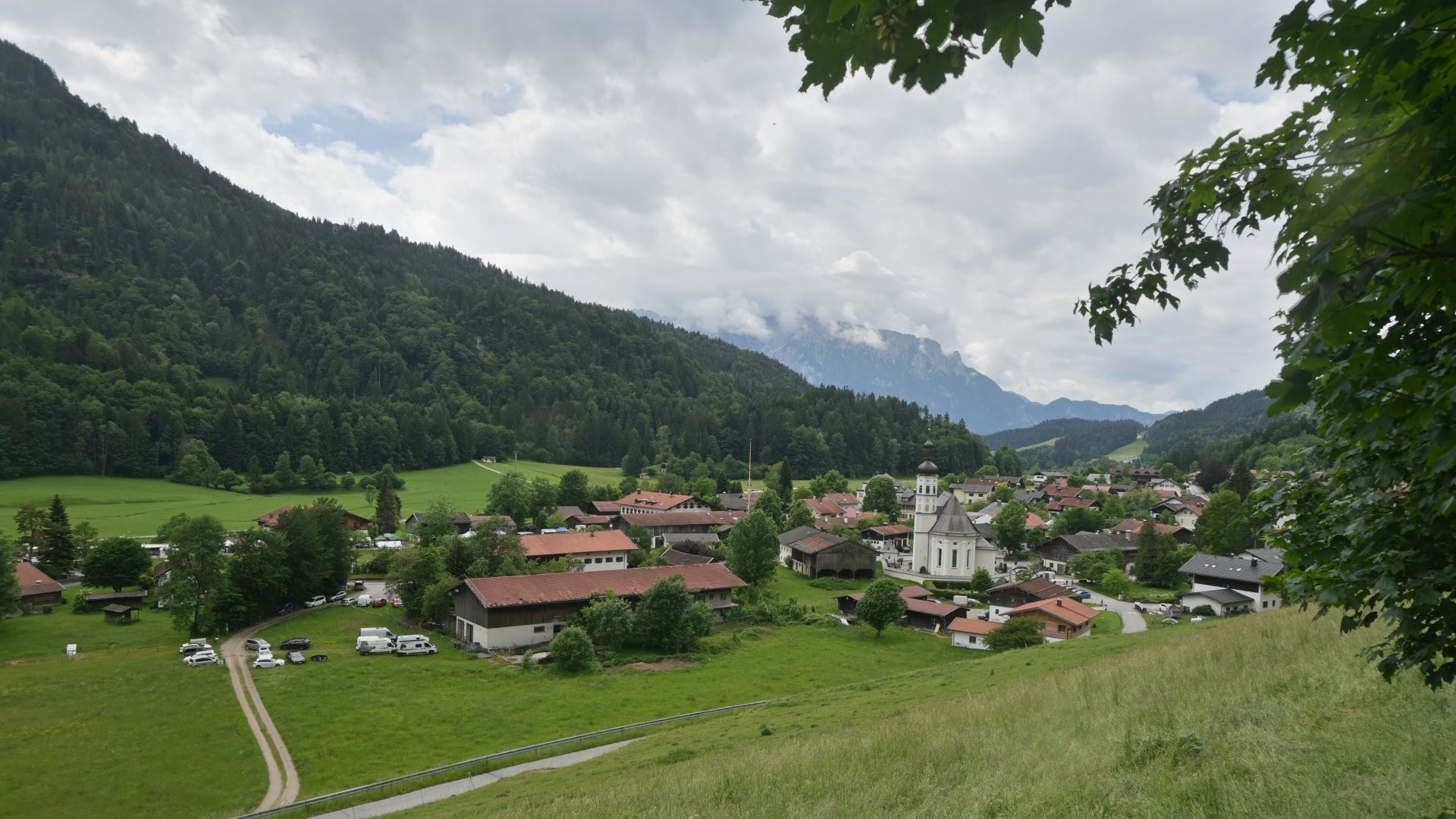 Archiv Foto Webcam Sachrang-Blick über Bergsteigerdorf