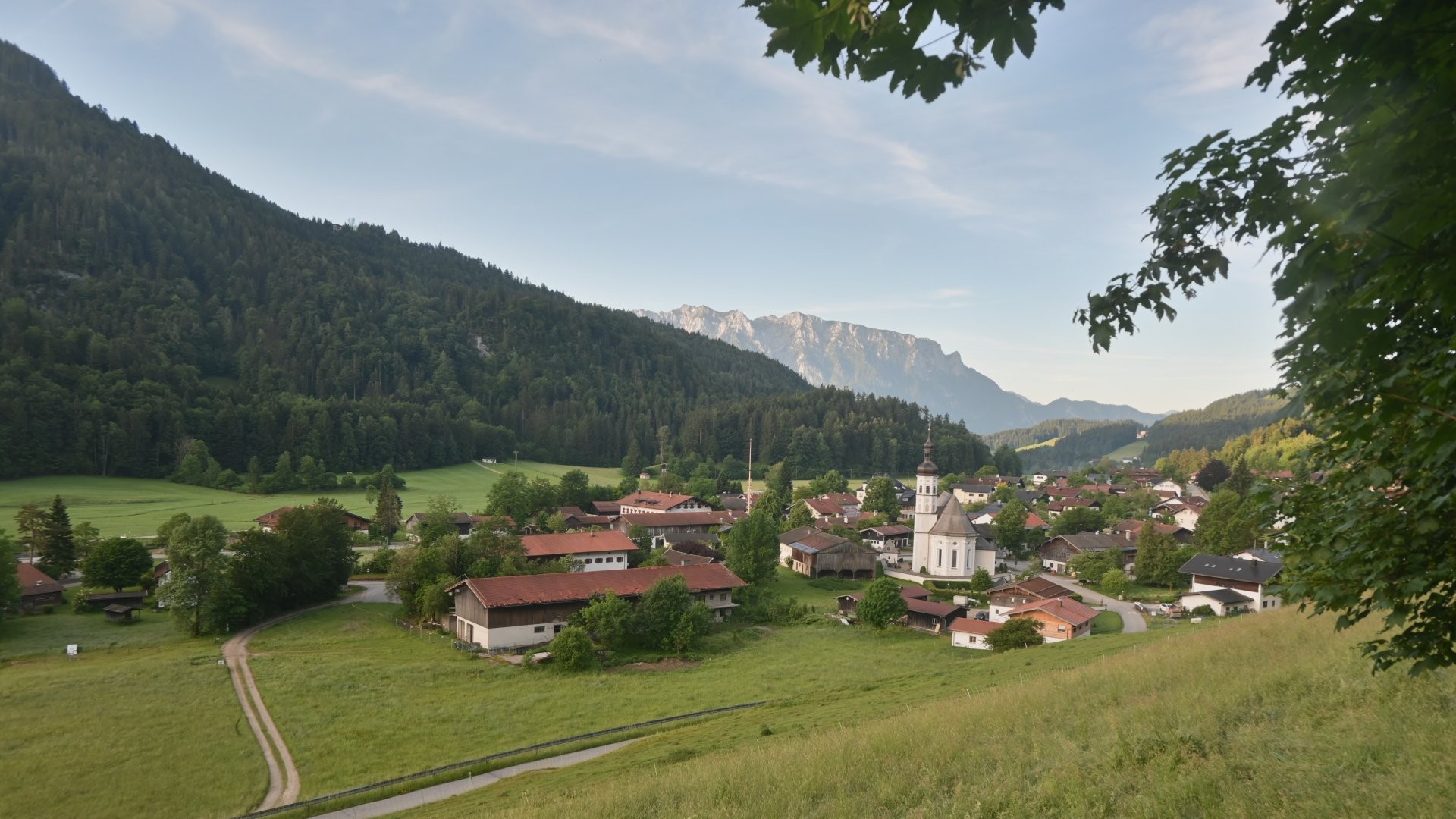 Archiv Foto Webcam Sachrang-Blick über Bergsteigerdorf