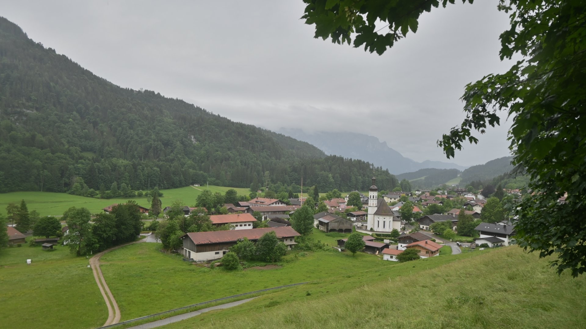 Archiv Foto Webcam Sachrang-Blick über Bergsteigerdorf
