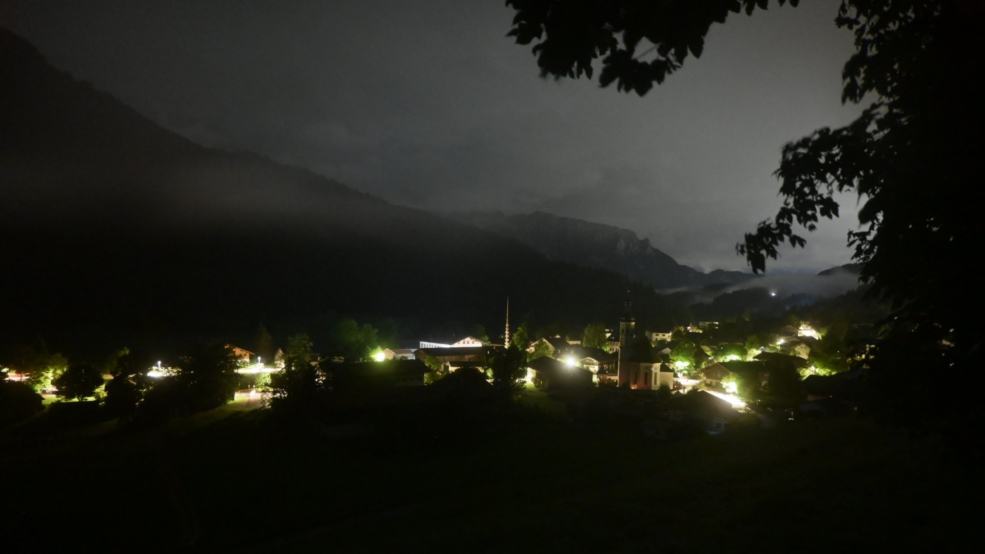 Archiv Foto Webcam Sachrang-Blick über Bergsteigerdorf