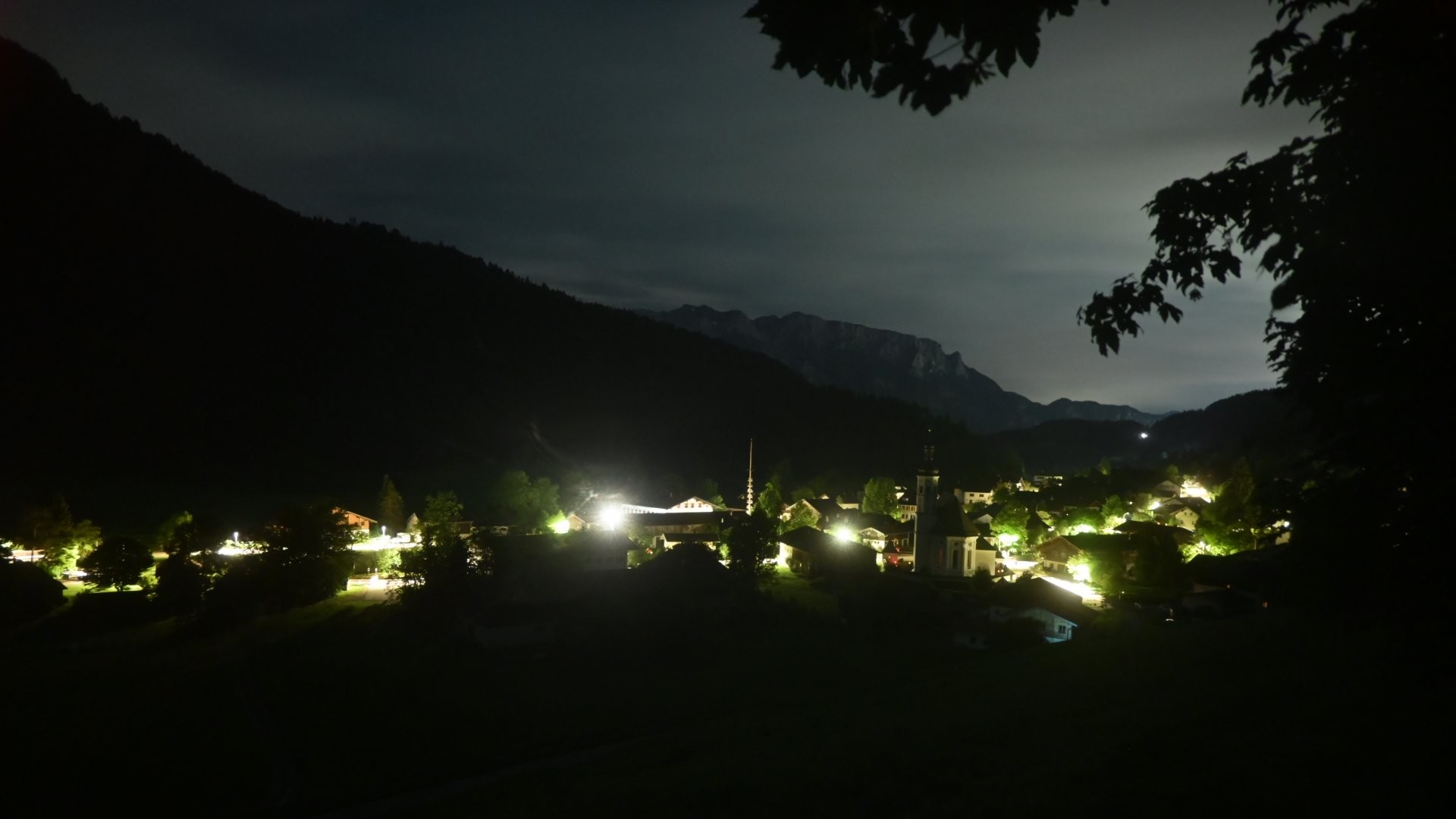 Archiv Foto Webcam Sachrang-Blick über Bergsteigerdorf