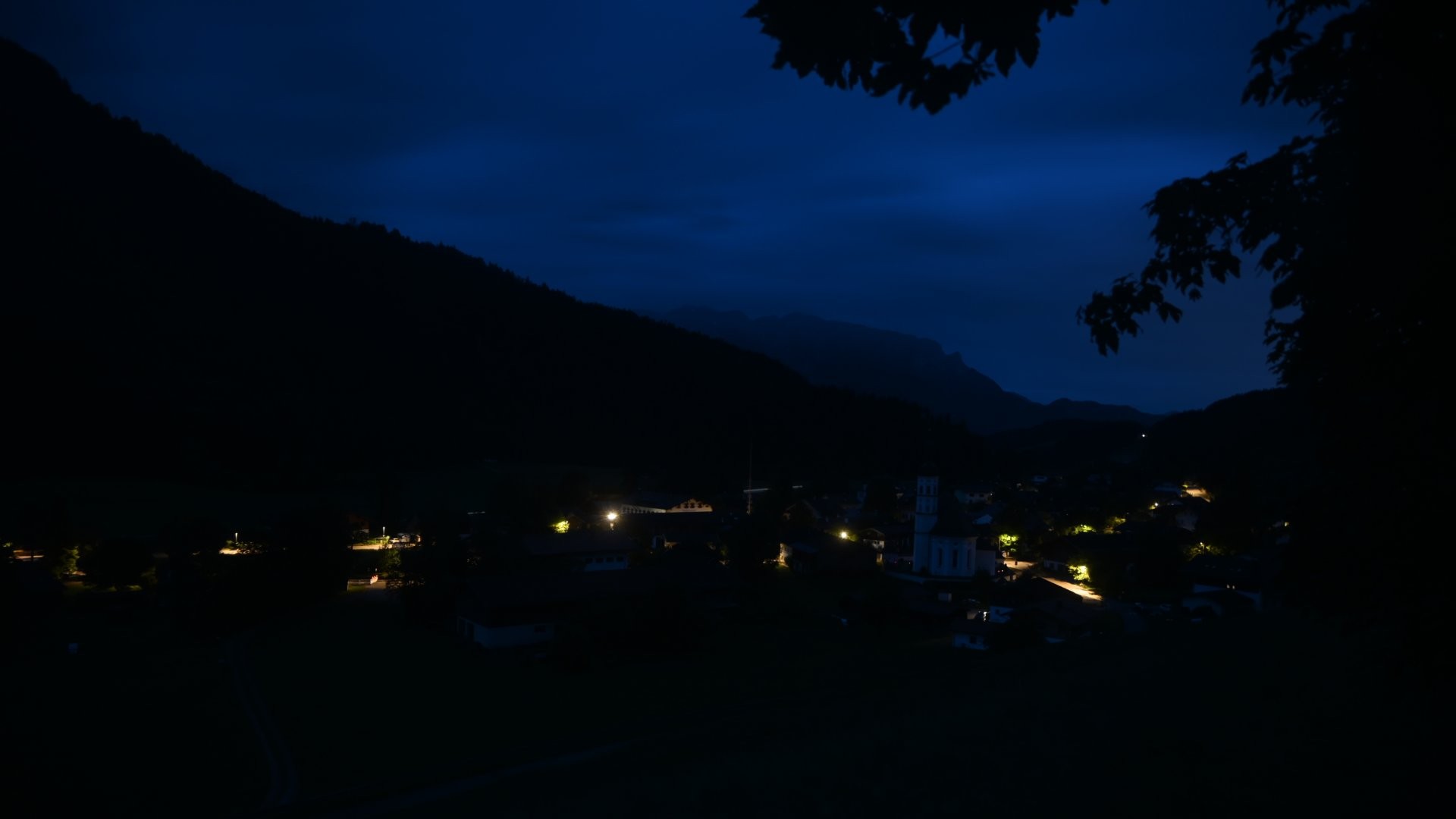 Archiv Foto Webcam Sachrang-Blick über Bergsteigerdorf