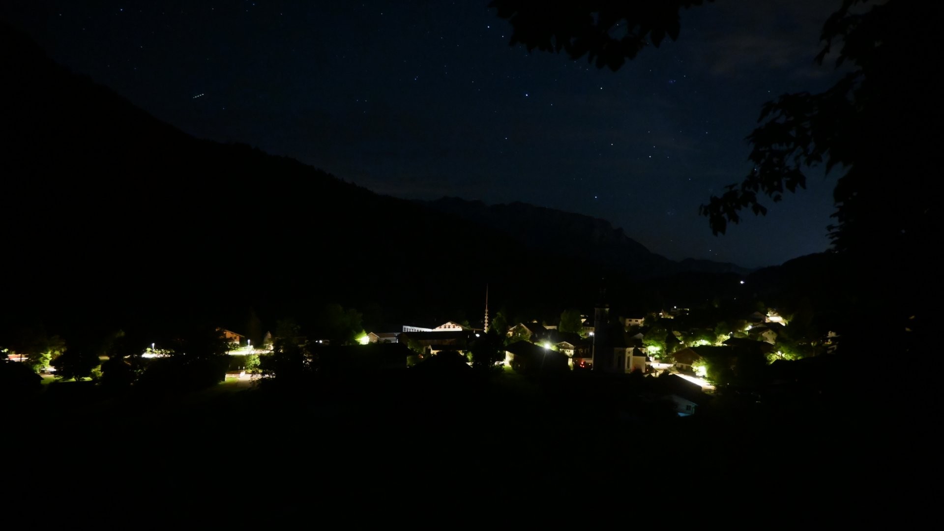 Archiv Foto Webcam Sachrang-Blick über Bergsteigerdorf