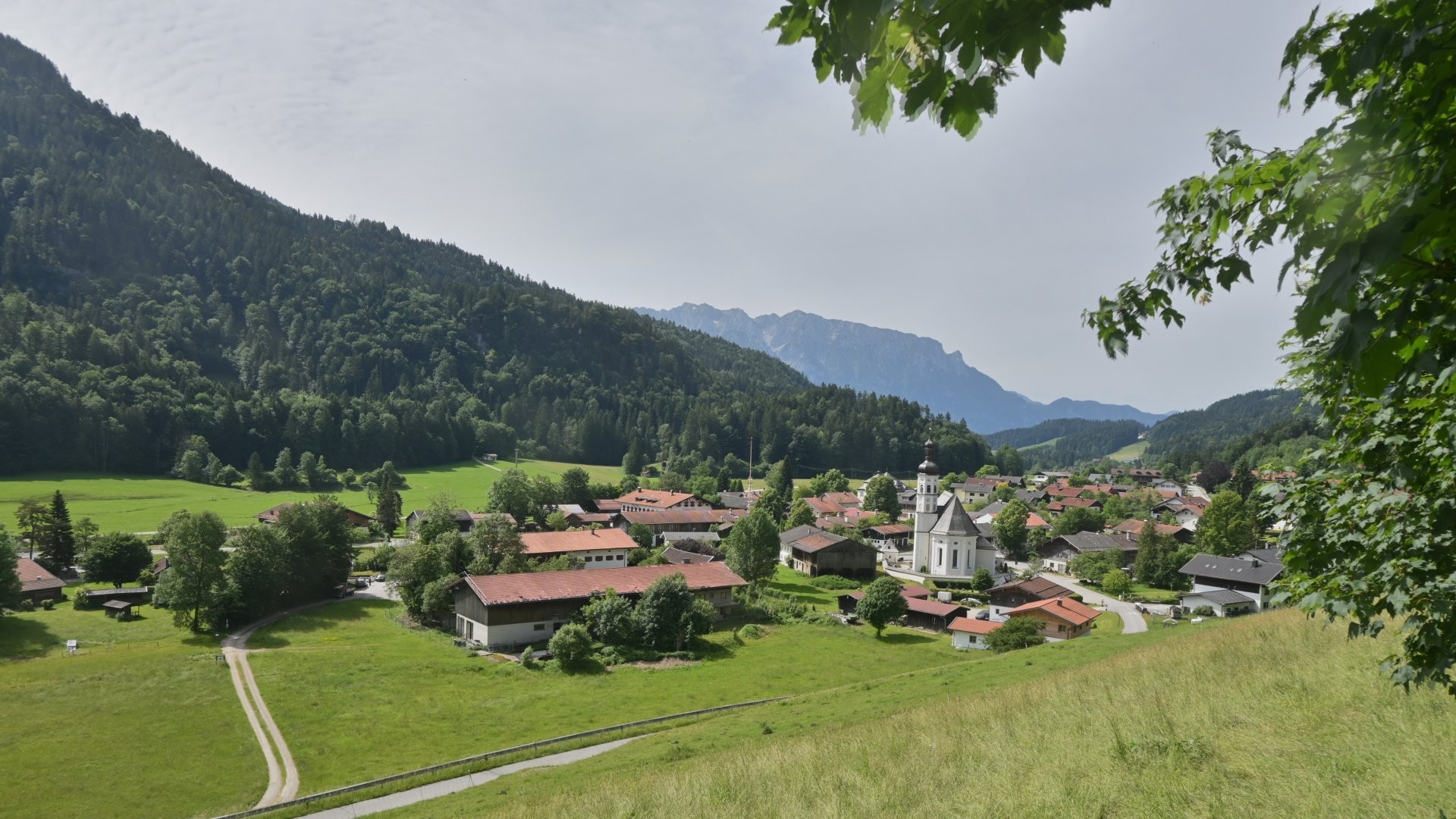 Archiv Foto Webcam Sachrang-Blick über Bergsteigerdorf