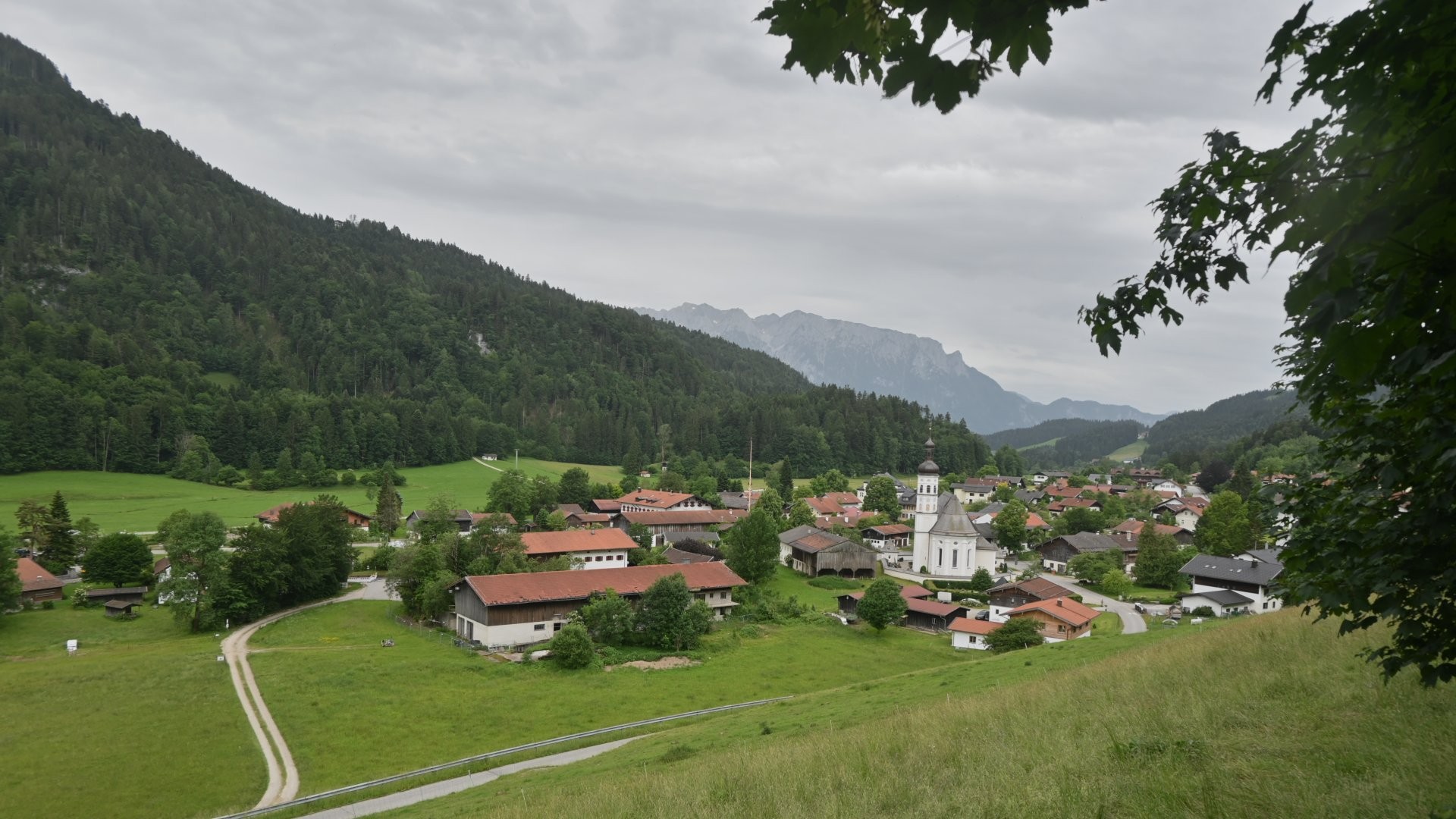 Archiv Foto Webcam Sachrang-Blick über Bergsteigerdorf