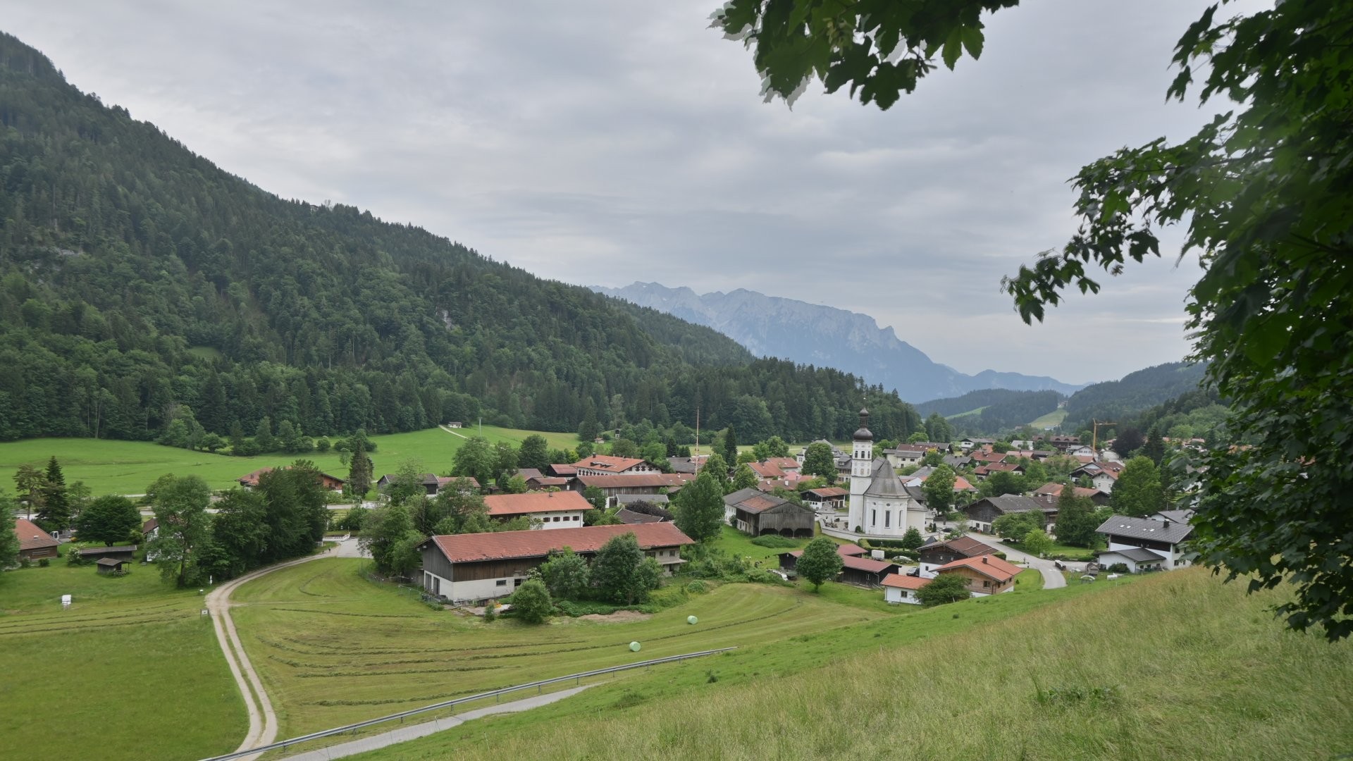 Archiv Foto Webcam Sachrang-Blick über Bergsteigerdorf